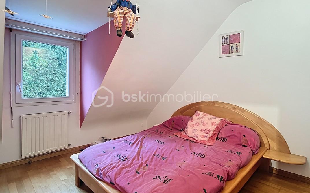 chambre étage 2.jpg