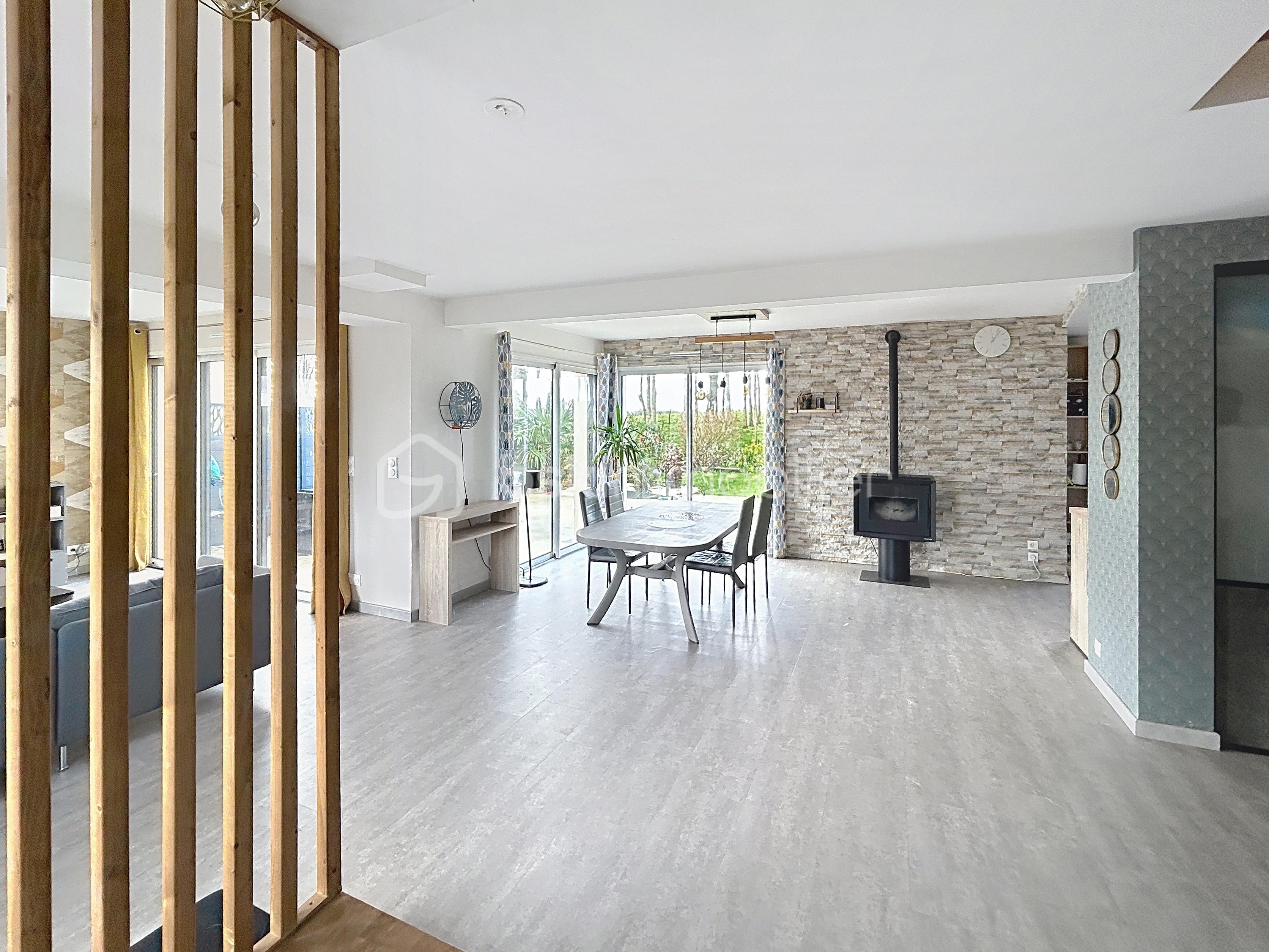 Maison de 158 m² - maison-geveze_00004_c27046a.jpg