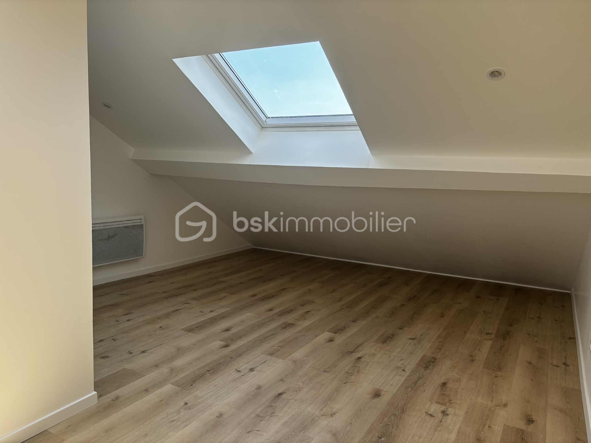 Maison de 89 m² - combles.jpg