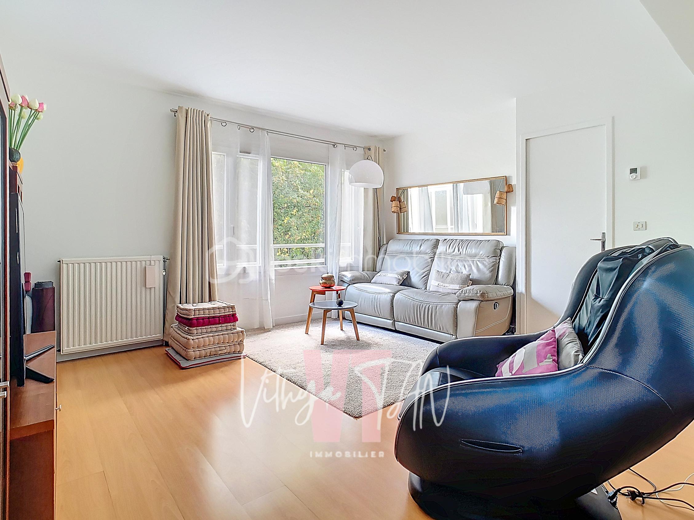 Appartement de 82 m² - 4 SALON-4.jpg