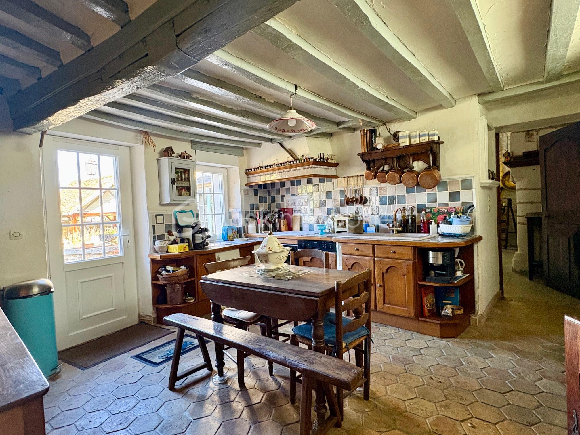 Corps de ferme de 300 m² - dep cui 2.jpg