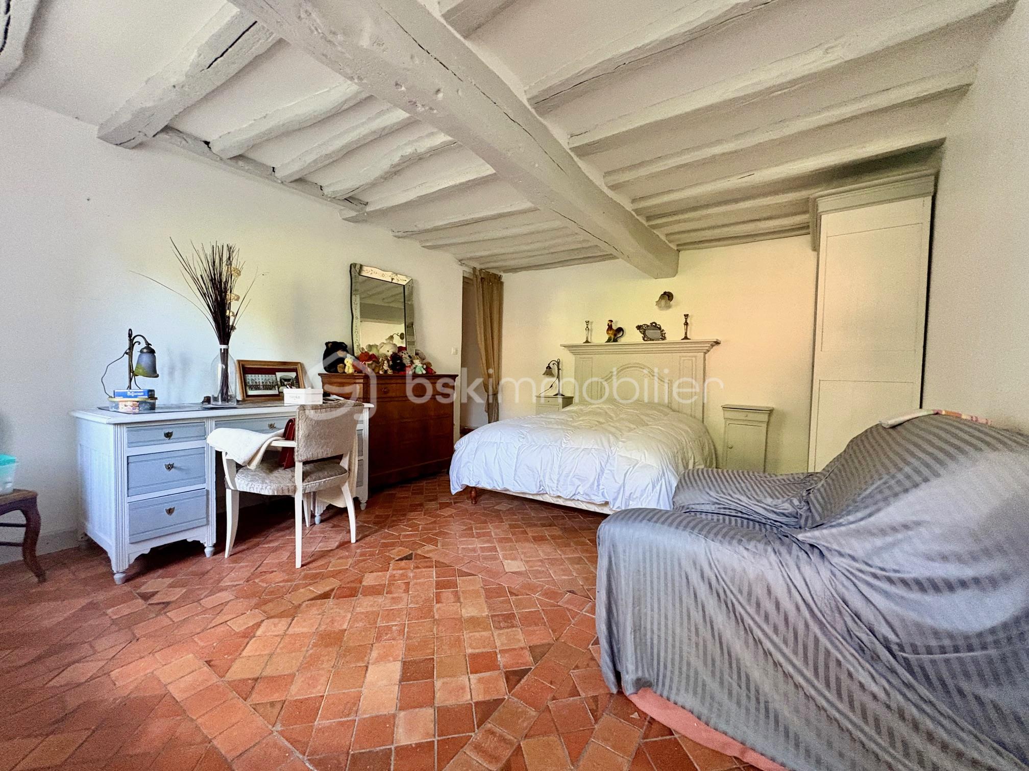 Corps de ferme de 300 m² - ch rdc.jpg
