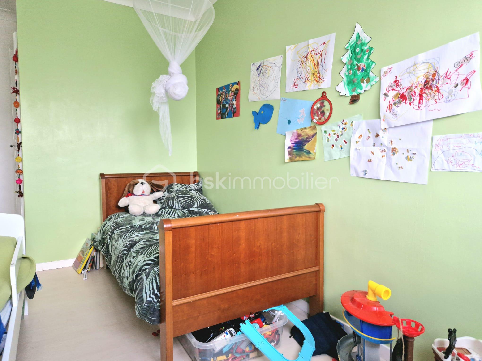 Maison de 98 m² - MAISON A VENDRE MAUREPAS 9.jpg