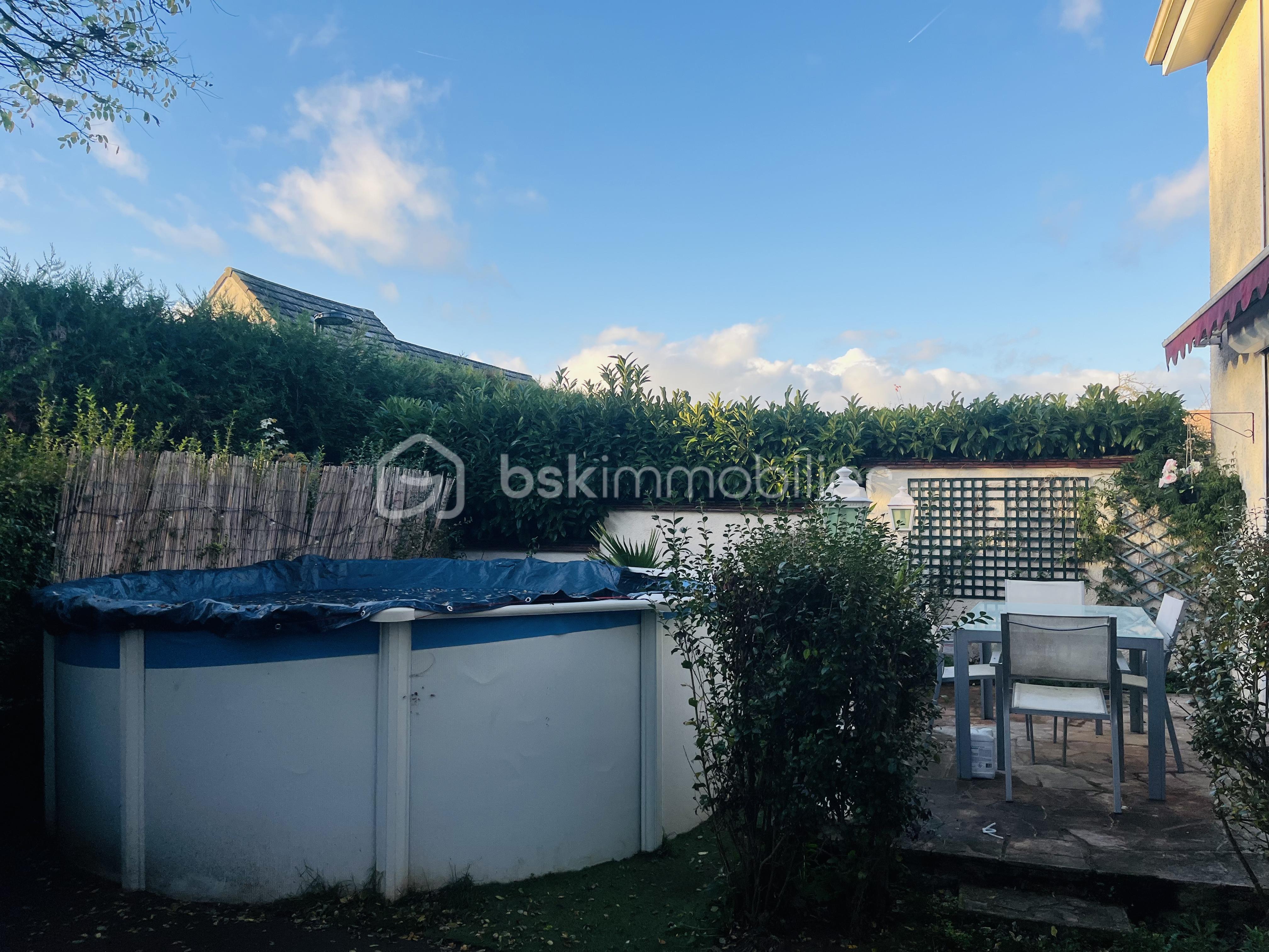 Maison de 140 m² - tempImagetPyJ2u.png