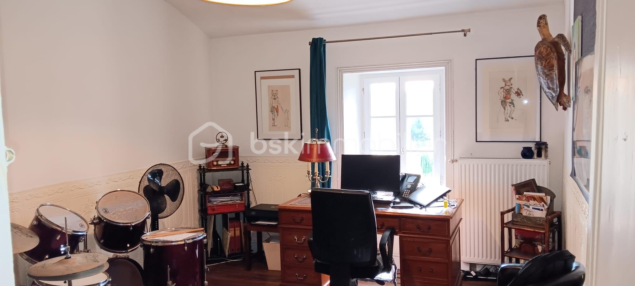 Maison ancienne de 177 m² - WhatsApp Image 2026-01-12 at 16.31.39 (4).jpeg