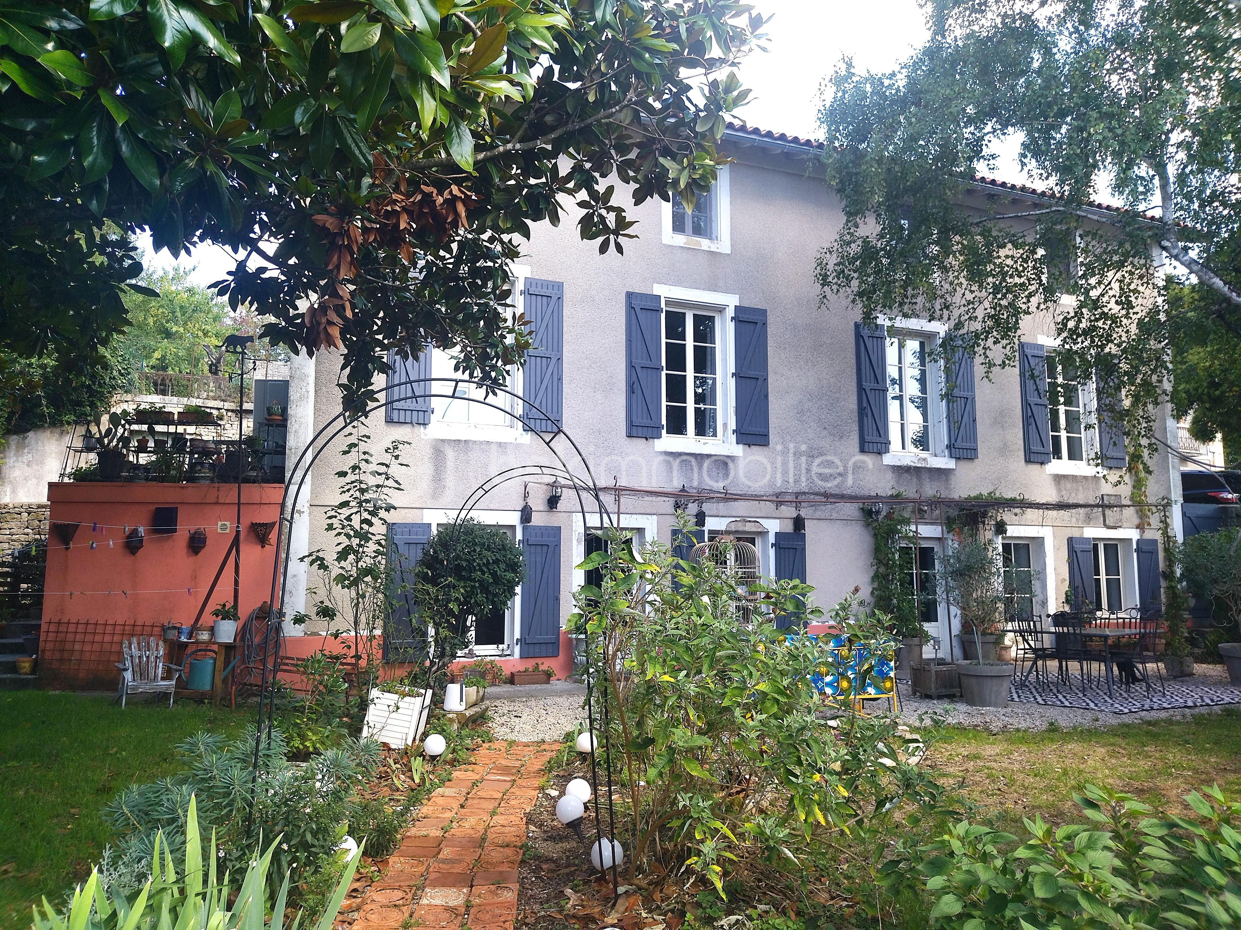 Maison ancienne de 177 m²