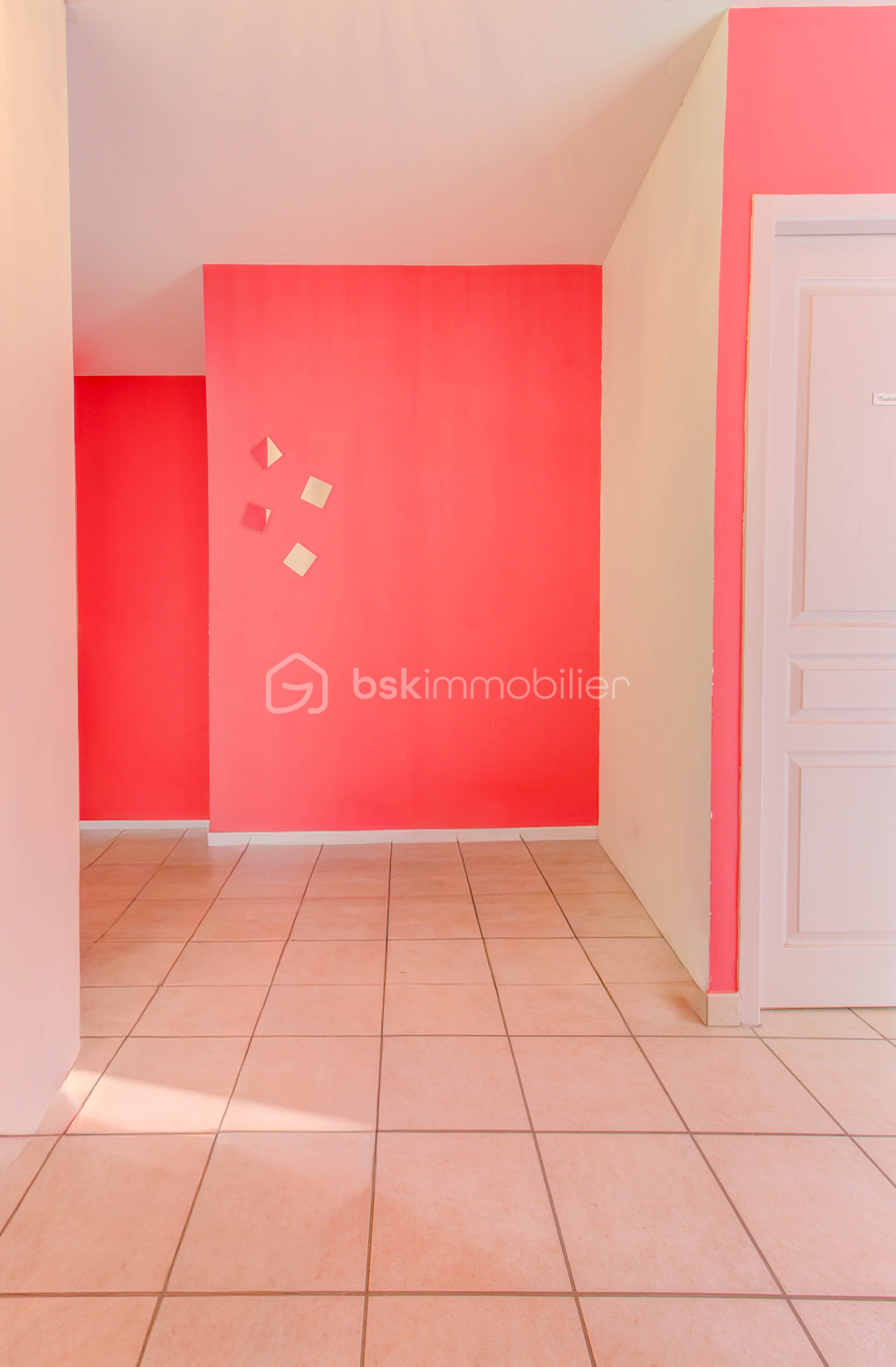 Local d activites de 36 m² - IMG_7609_10_11.jpg