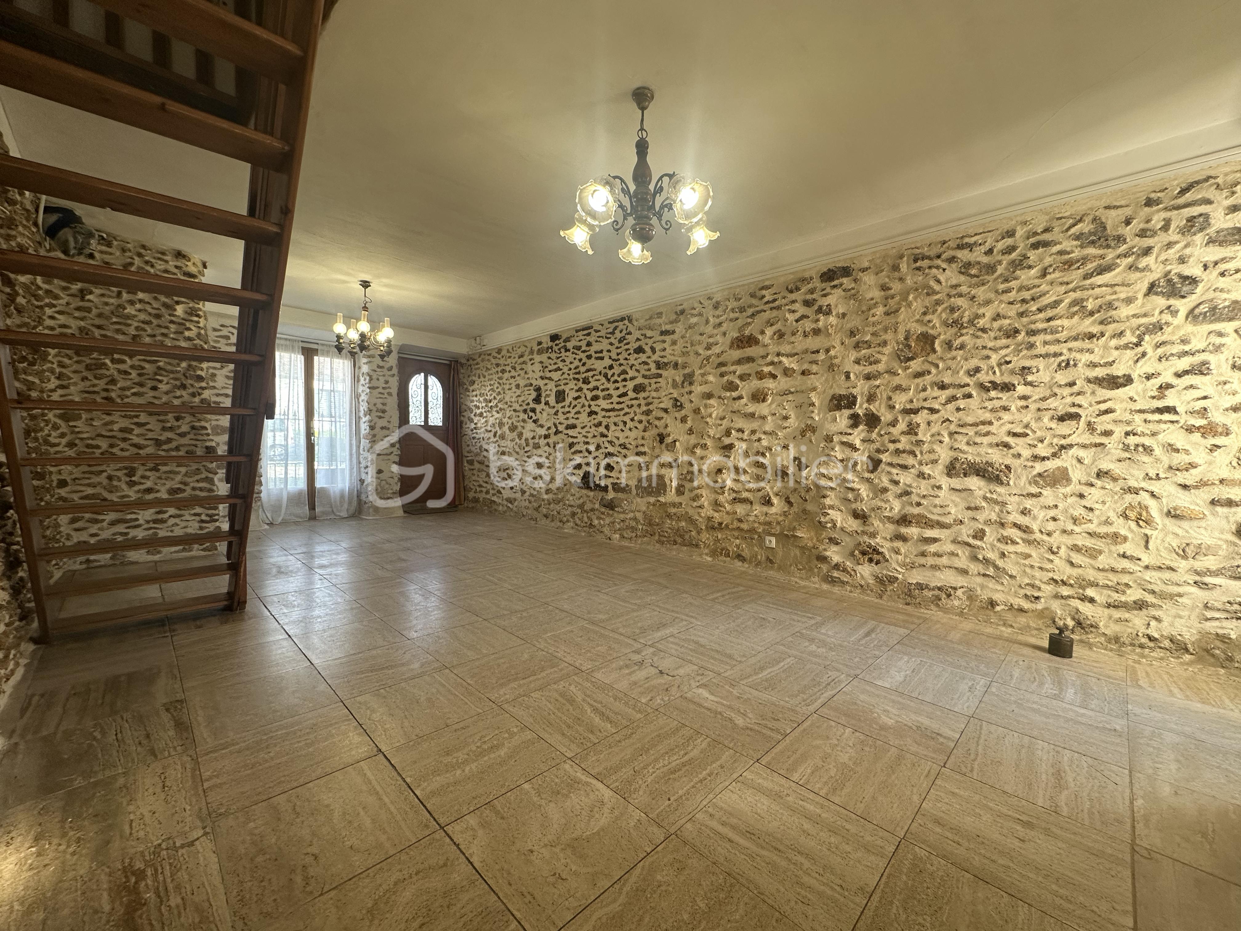 Maison de 83 m² - tempImageKwnZcw.png