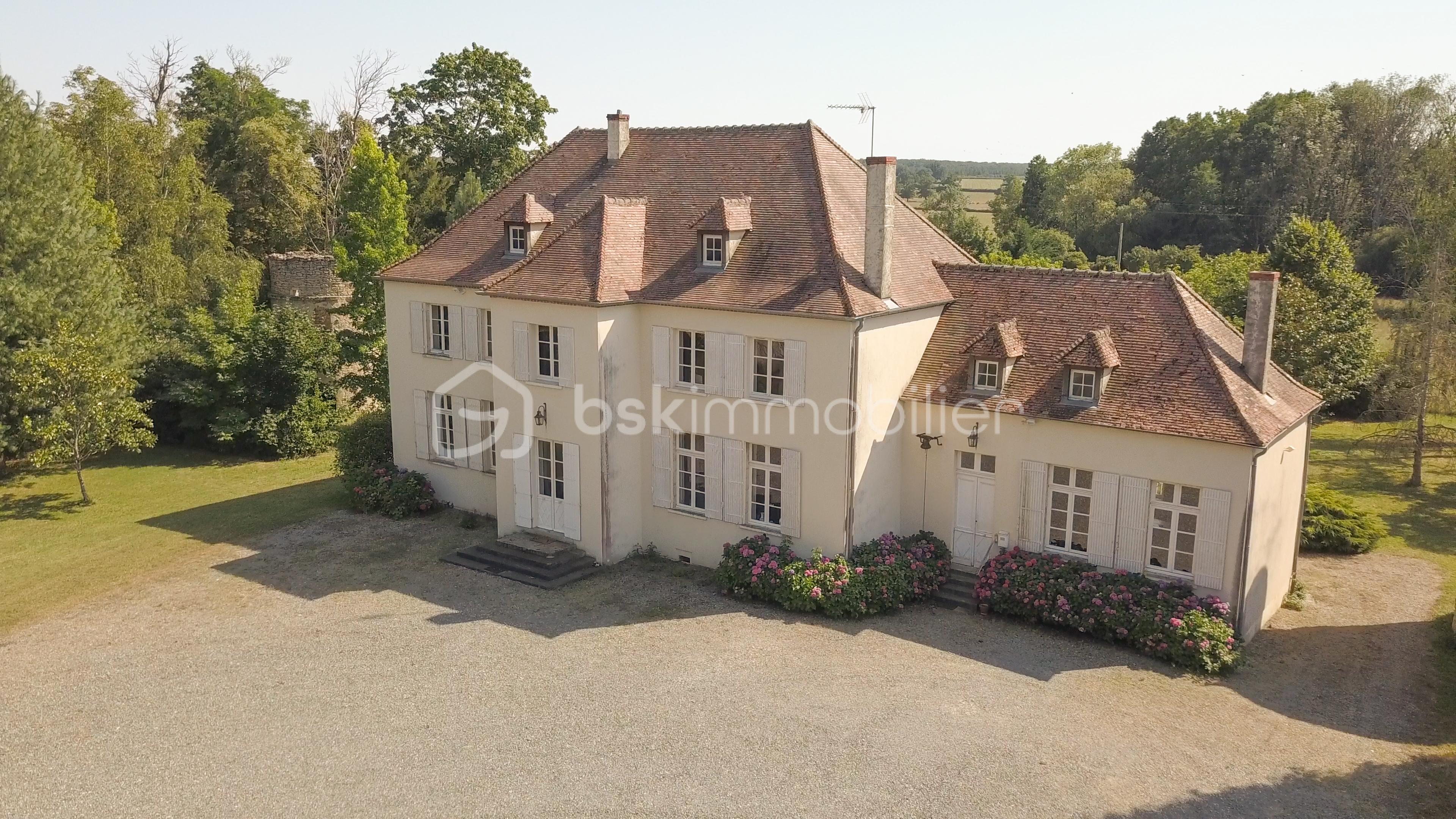 Domaine de 313 m² - BSK-37.jpg