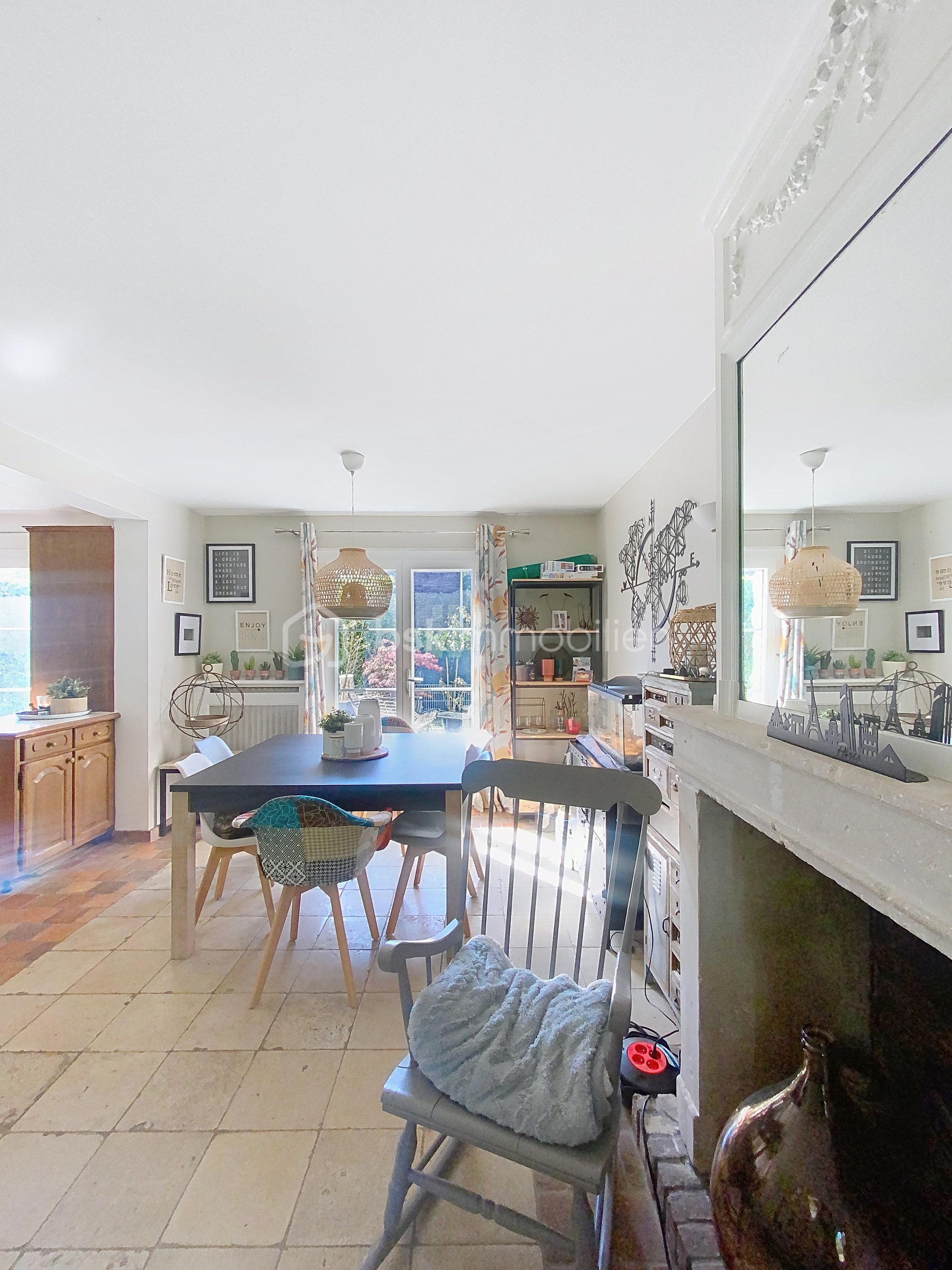 Maison en pierre de 90 m² - lormann_00005.jpg