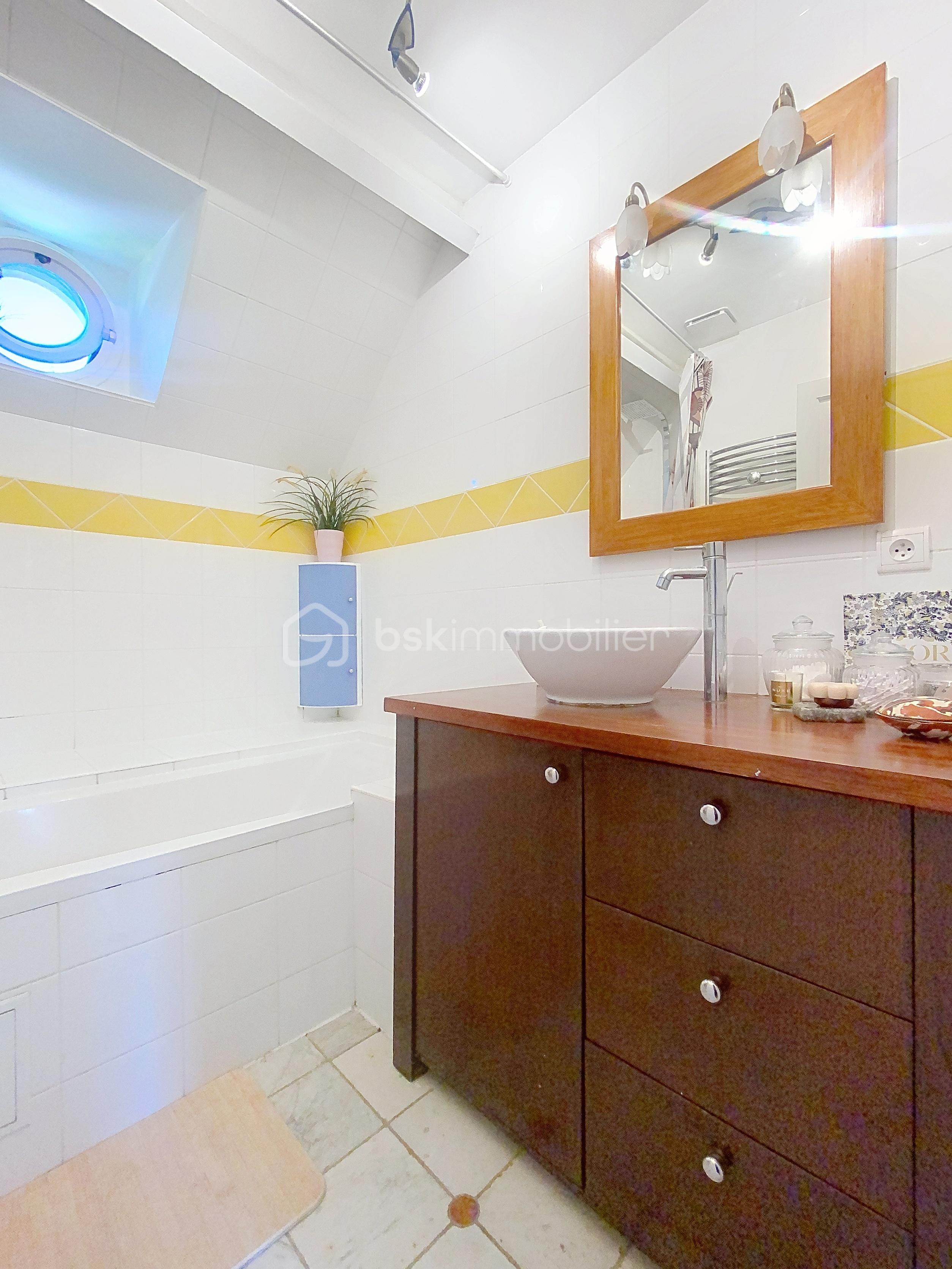 Maison en pierre de 90 m² - lormann_00015.jpg