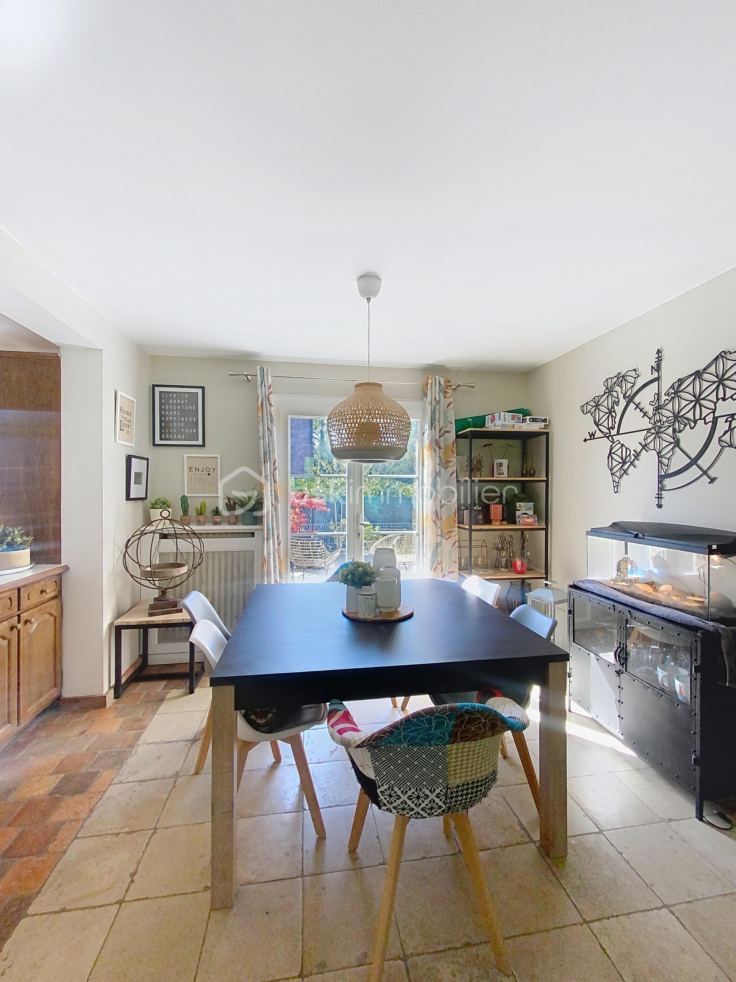 Maison en pierre de 90 m² - lormann_00006.jpg