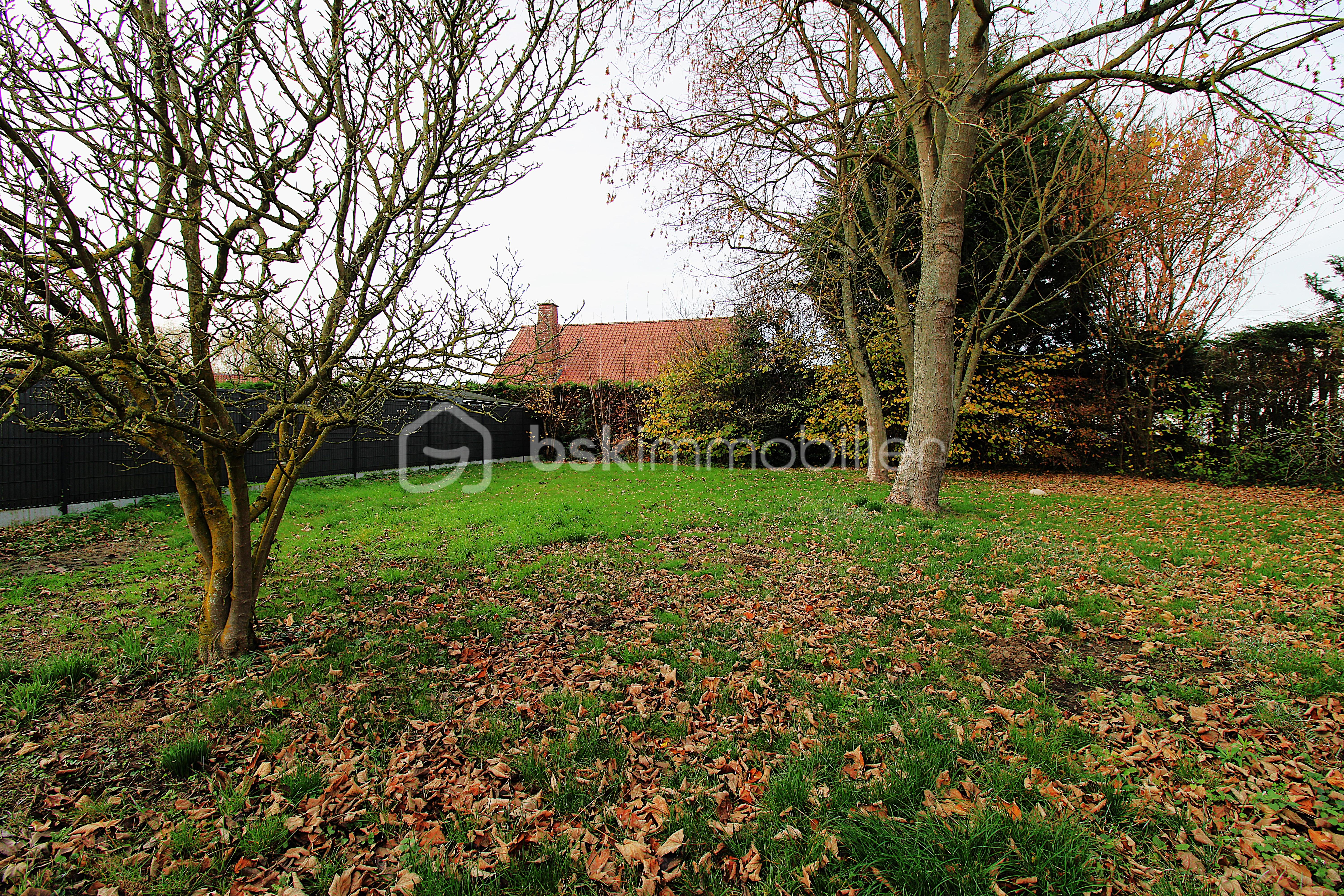 Maison de 205 m² - JARDIN.JPG