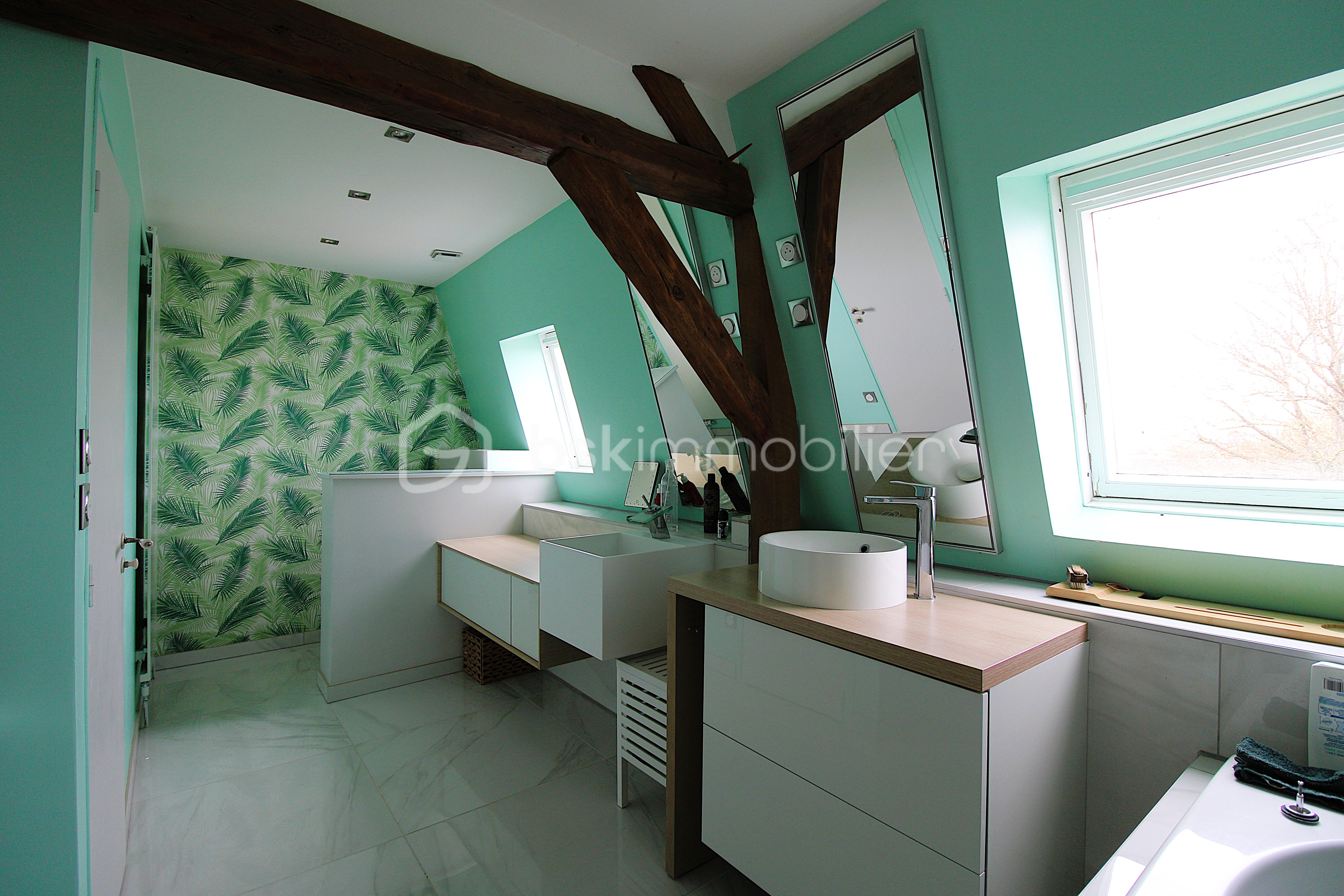 Maison de 205 m² - SALLE DE BAINS.JPG