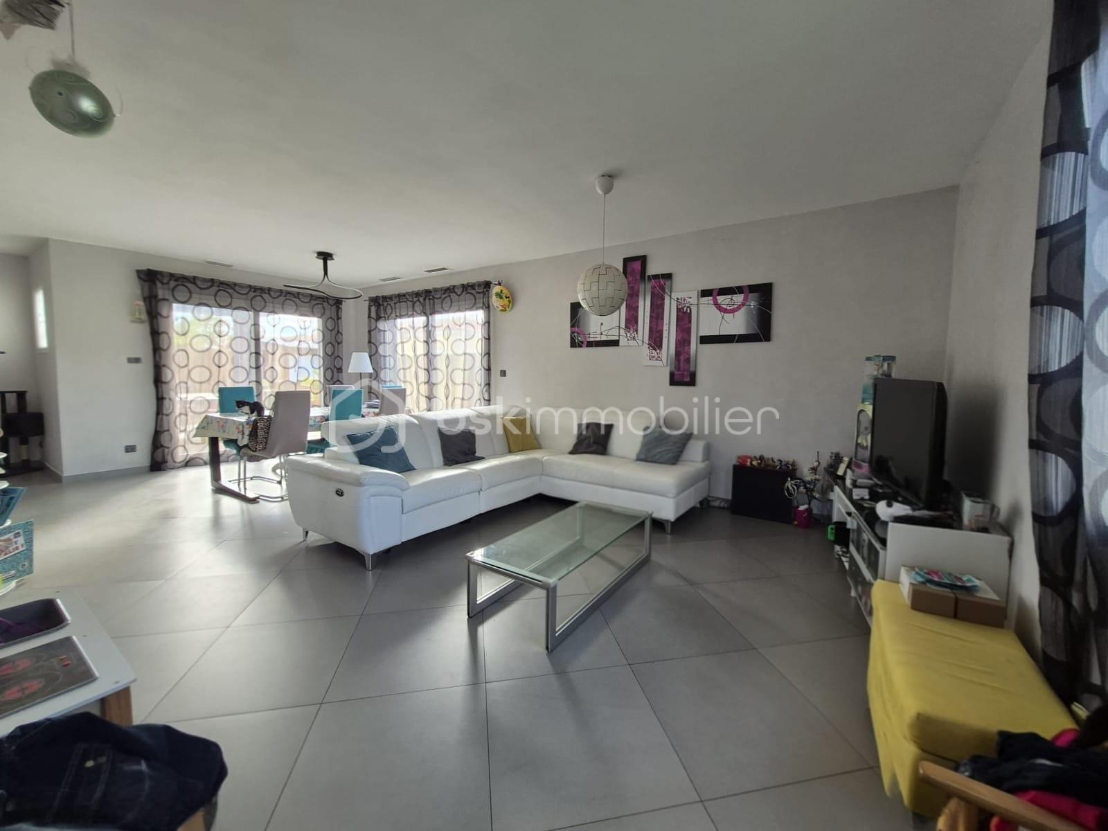 Maison de 104 m² - WhatsApp Image 2025-10-06 à 19.28.40_a608e328.jpg