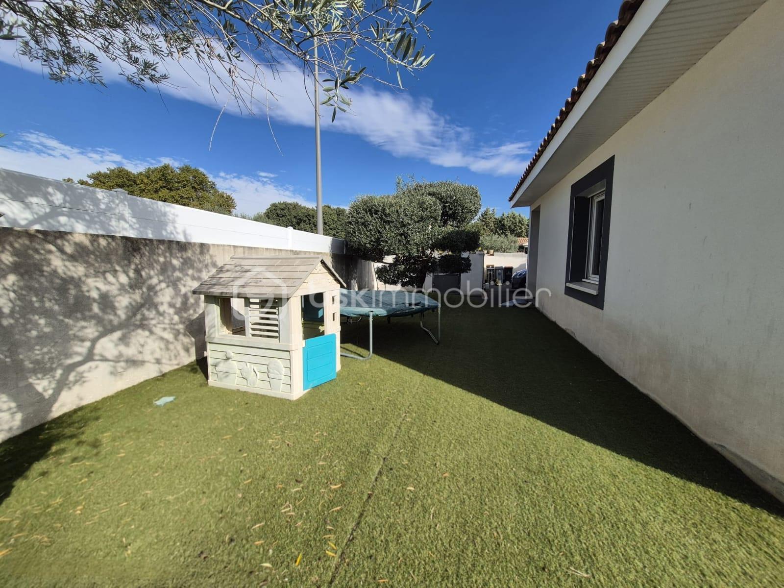 Maison de 104 m² - WhatsApp Image 2025-10-06 à 19.28.40_63dfc4de.jpg