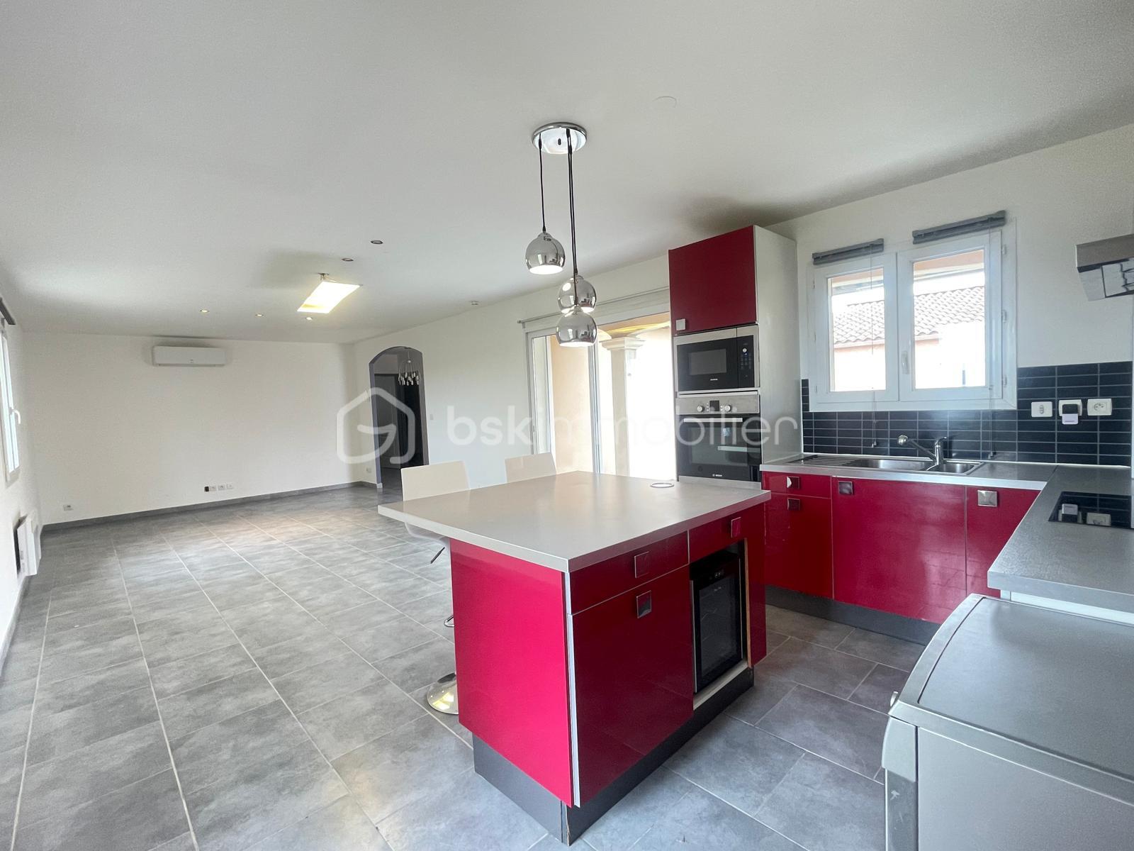 WhatsApp Image 2026-02-19 at 15.23.31(28).jpeg