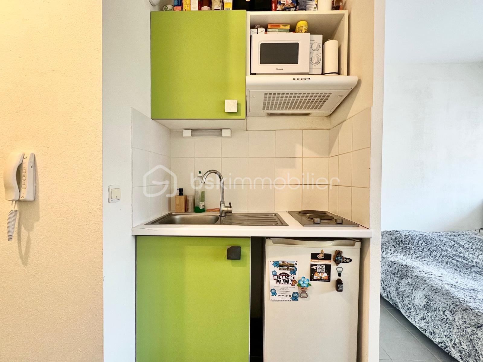 Appartement de 20 m² - KNZE7JdjMYaxcUZXiK6NDEE1PlvsytYCwRsLaivS.jpg