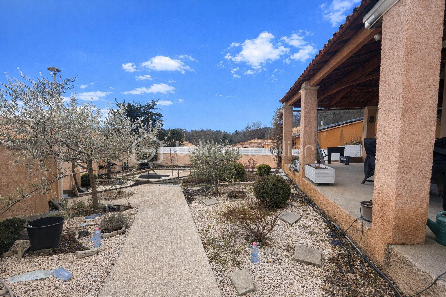 Villa de 100 m² - WhatsApp Image 2026-02-11 at 16.10.47.jpeg