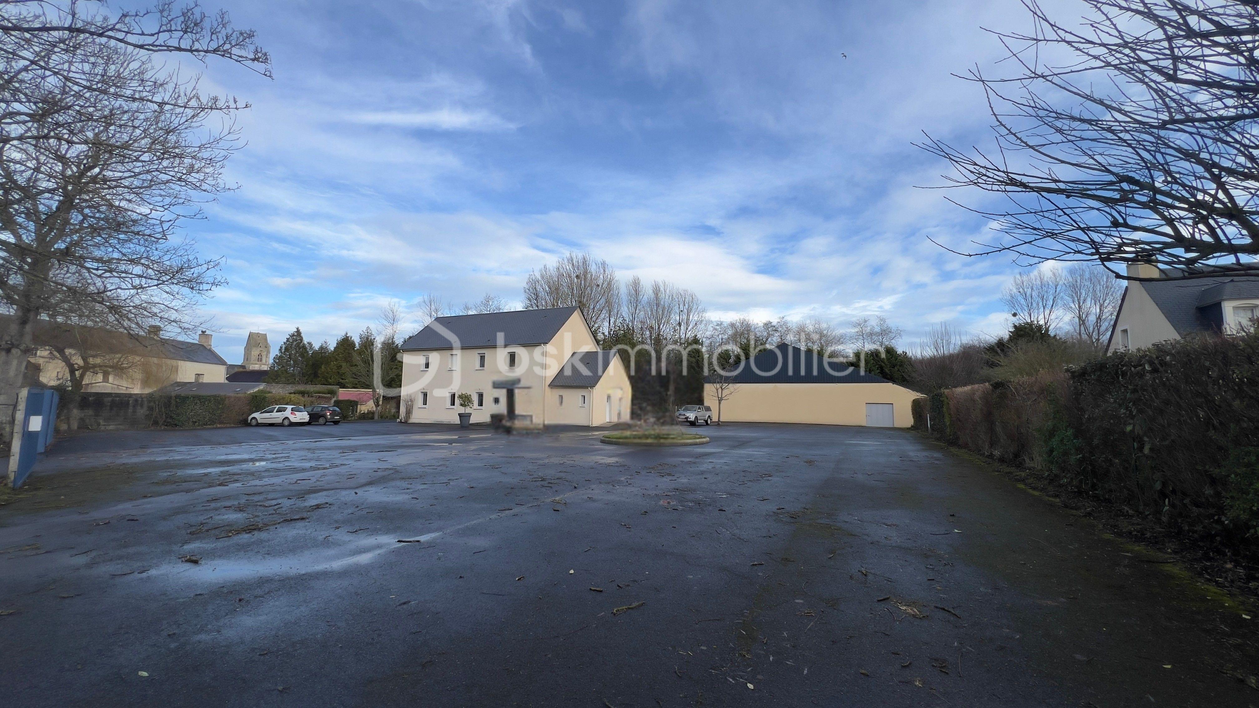 Local commercial de 764 m²