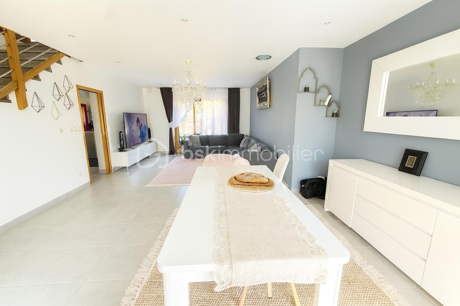 Maison de 140 m² - AB655FE3-5A19-4986-B281-8B73465FCC15.PNG