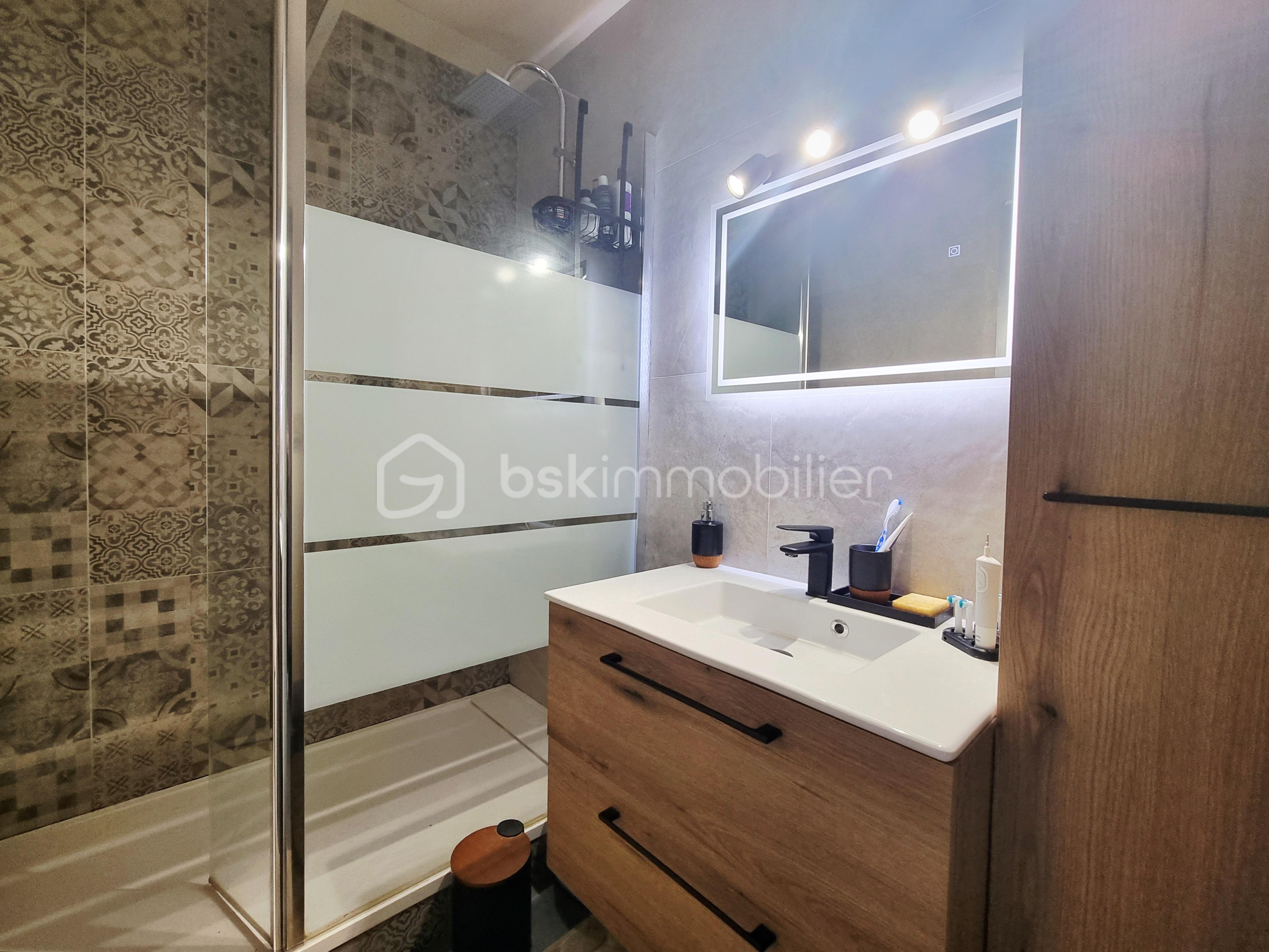 Maison traditionnelle de 93 m² - 20251122_140953.jpg