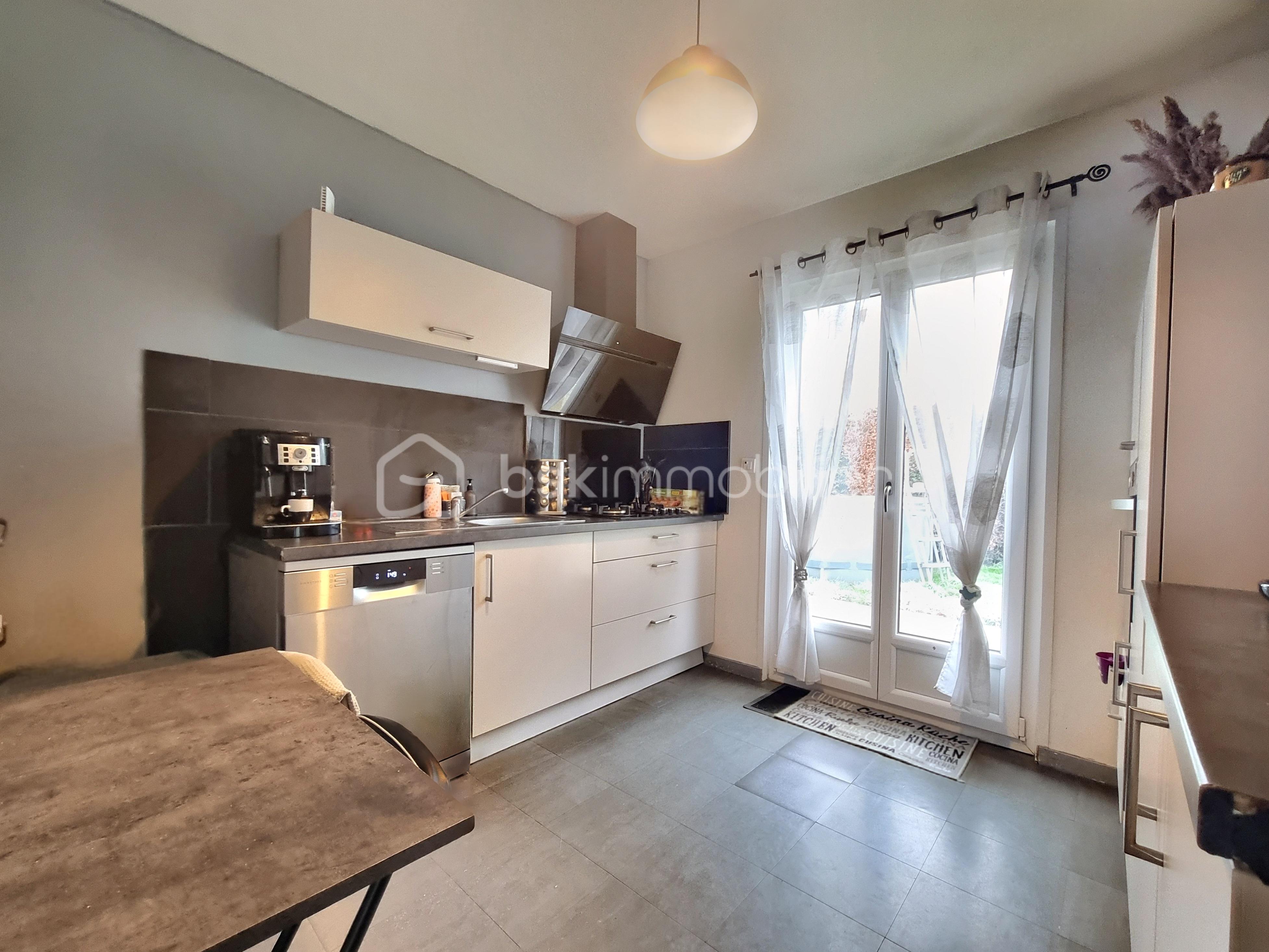 Maison traditionnelle de 93 m² - 20251122_140601.jpg