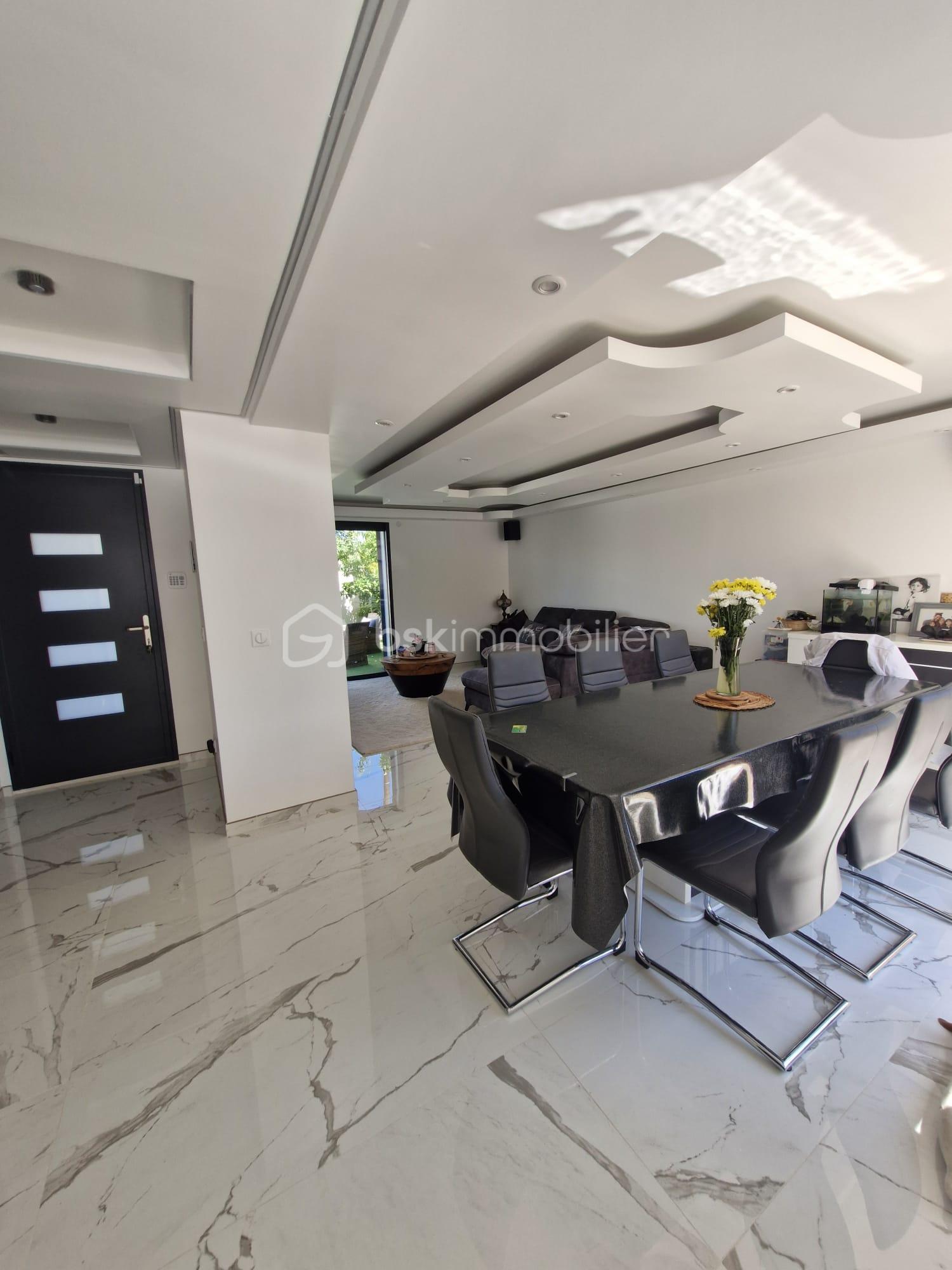 Maison de 133 m² - 5737961d-0c2d-4256-9ee8-4b0b5fc8378d.jpeg