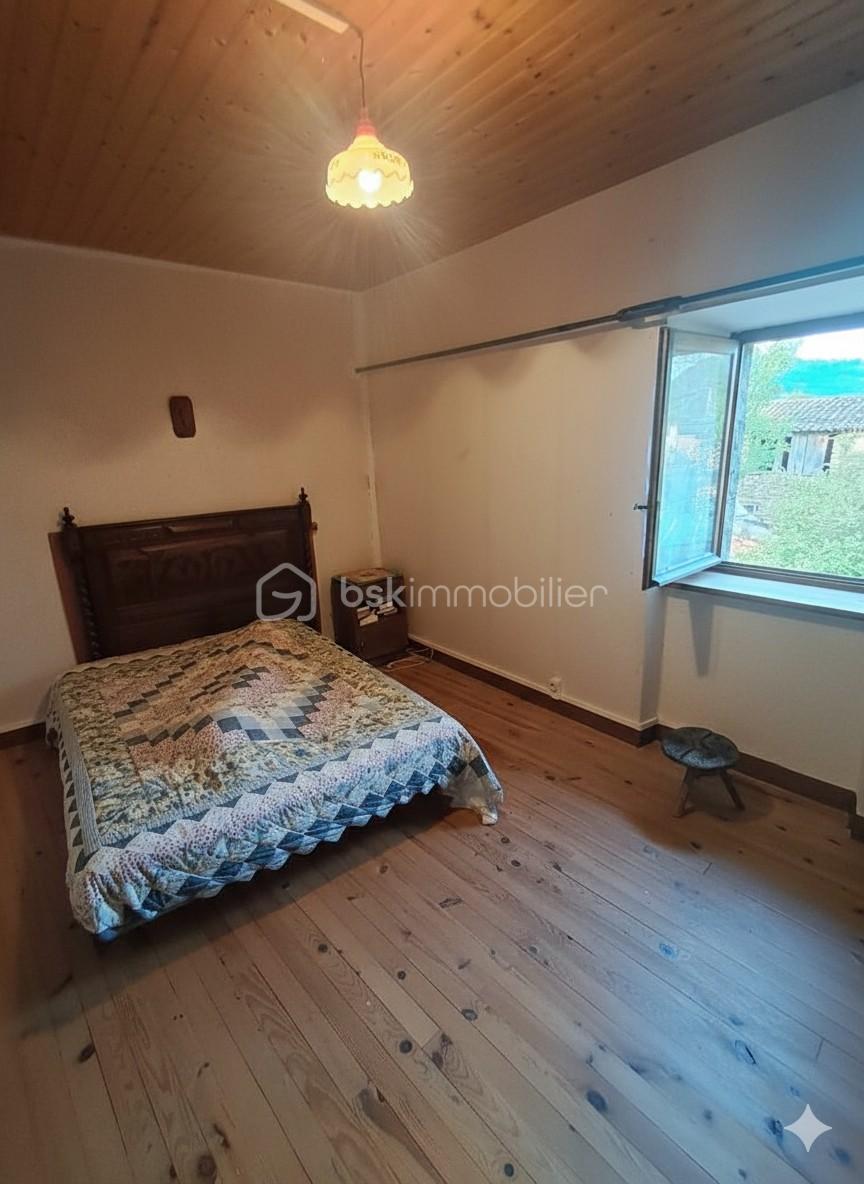 Maison de 105 m² - thumbnail_1756278355989.jpg