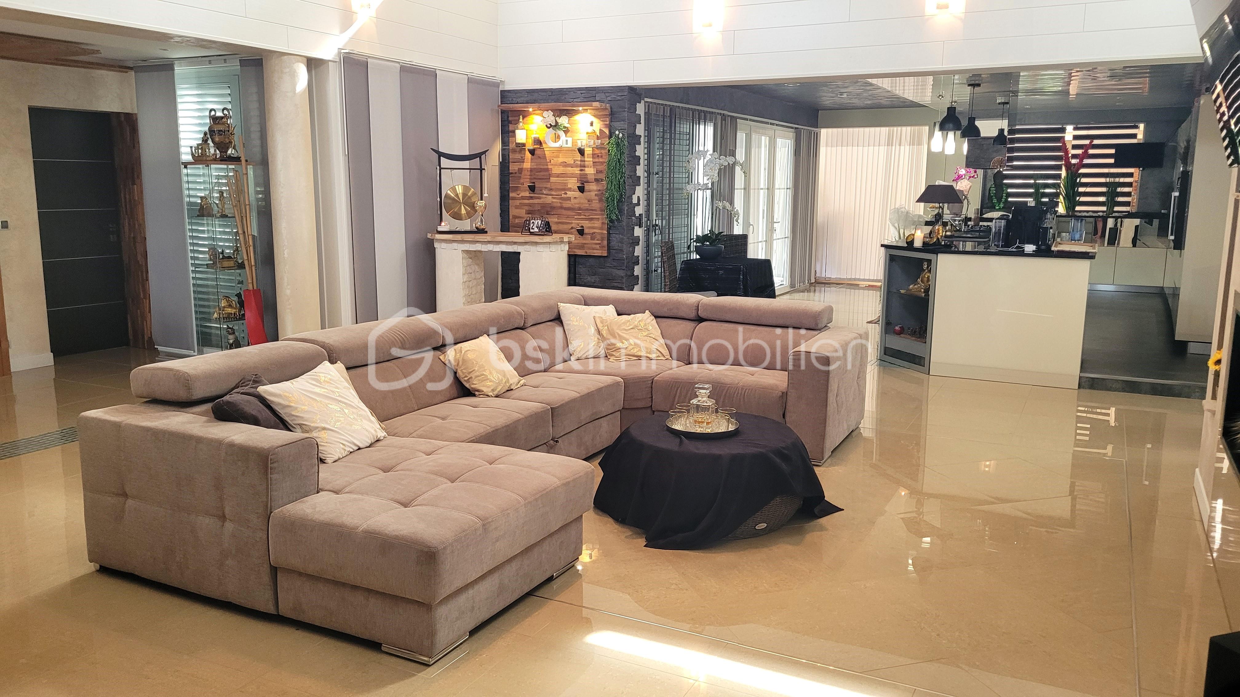 Maison contemporaine de 239 m² - PAV1.jpg