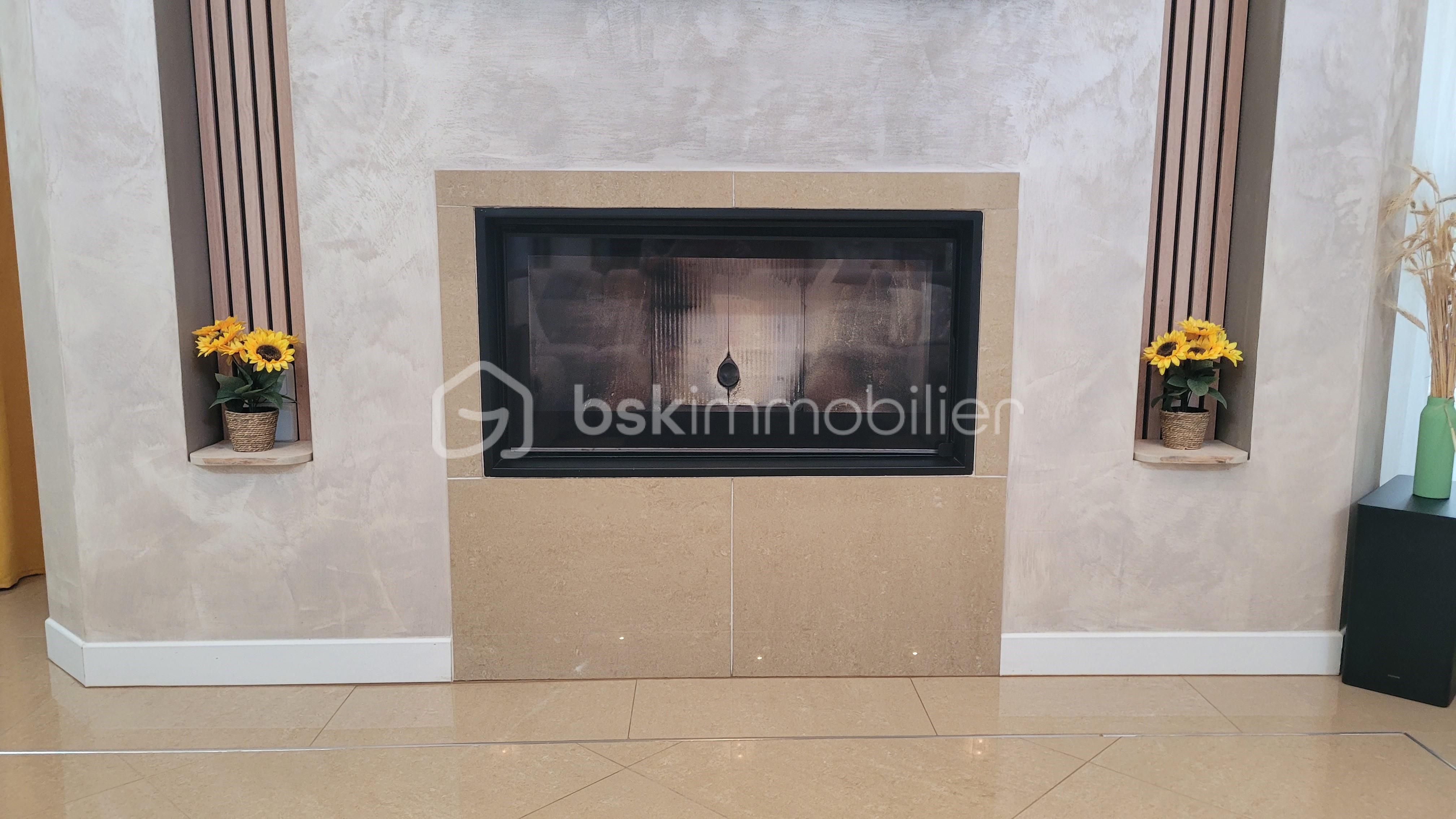 Maison contemporaine de 239 m² - CHEMINEE.jpg