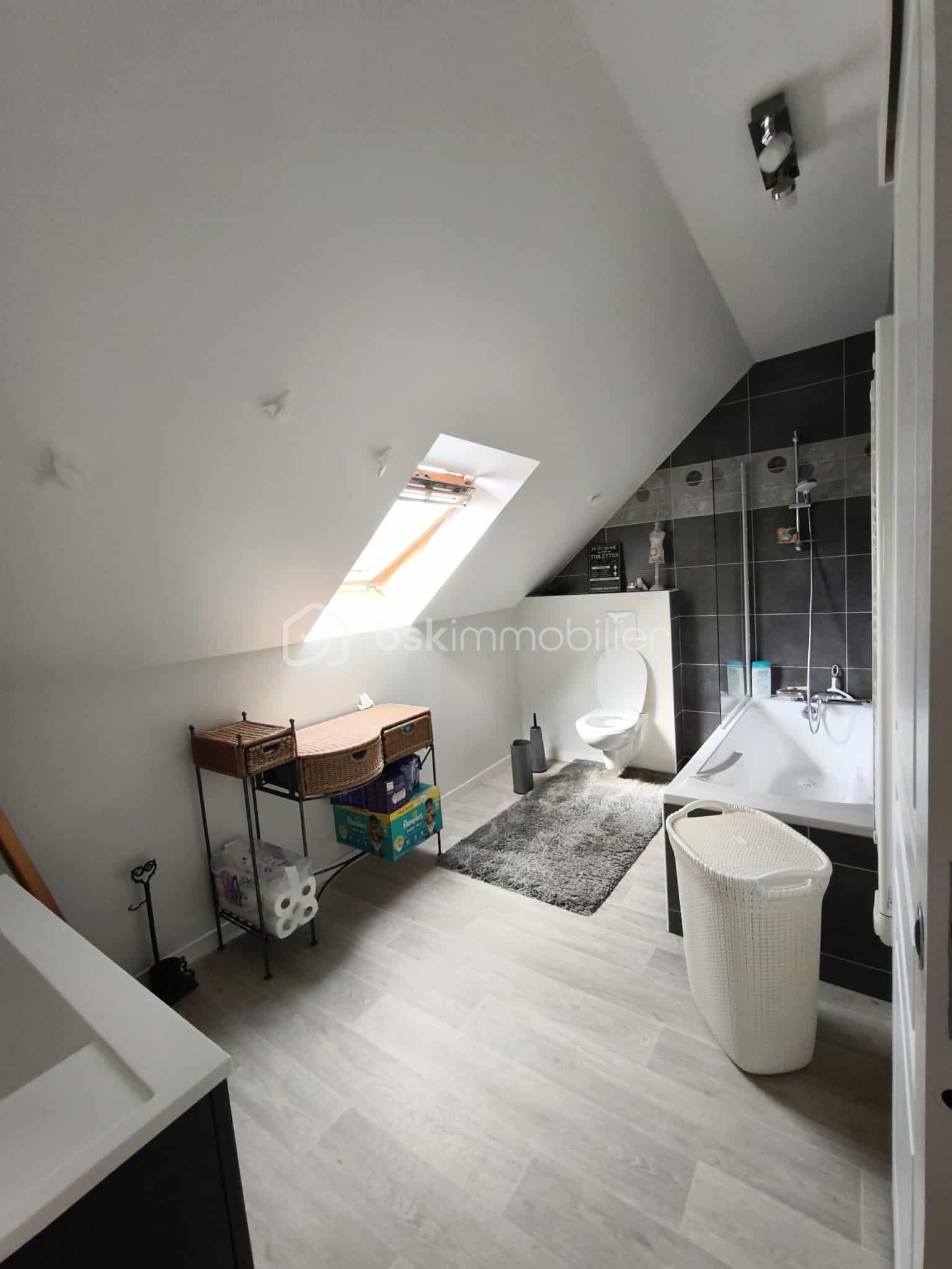 Pavillon de 115 m² - bad4a57b-b032-4360-96cd-478e022946d2.jpg