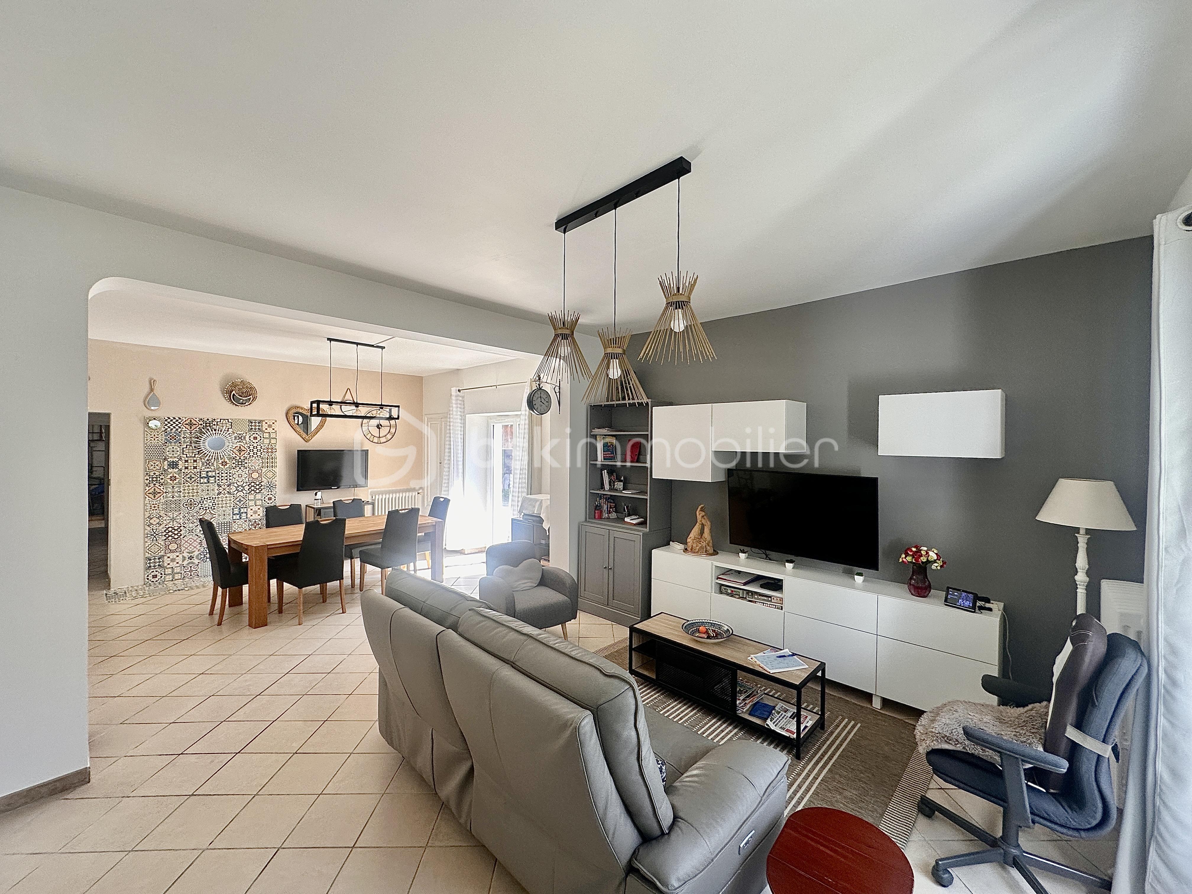 Maison de 291 m² - 1SALON SAM.jpg