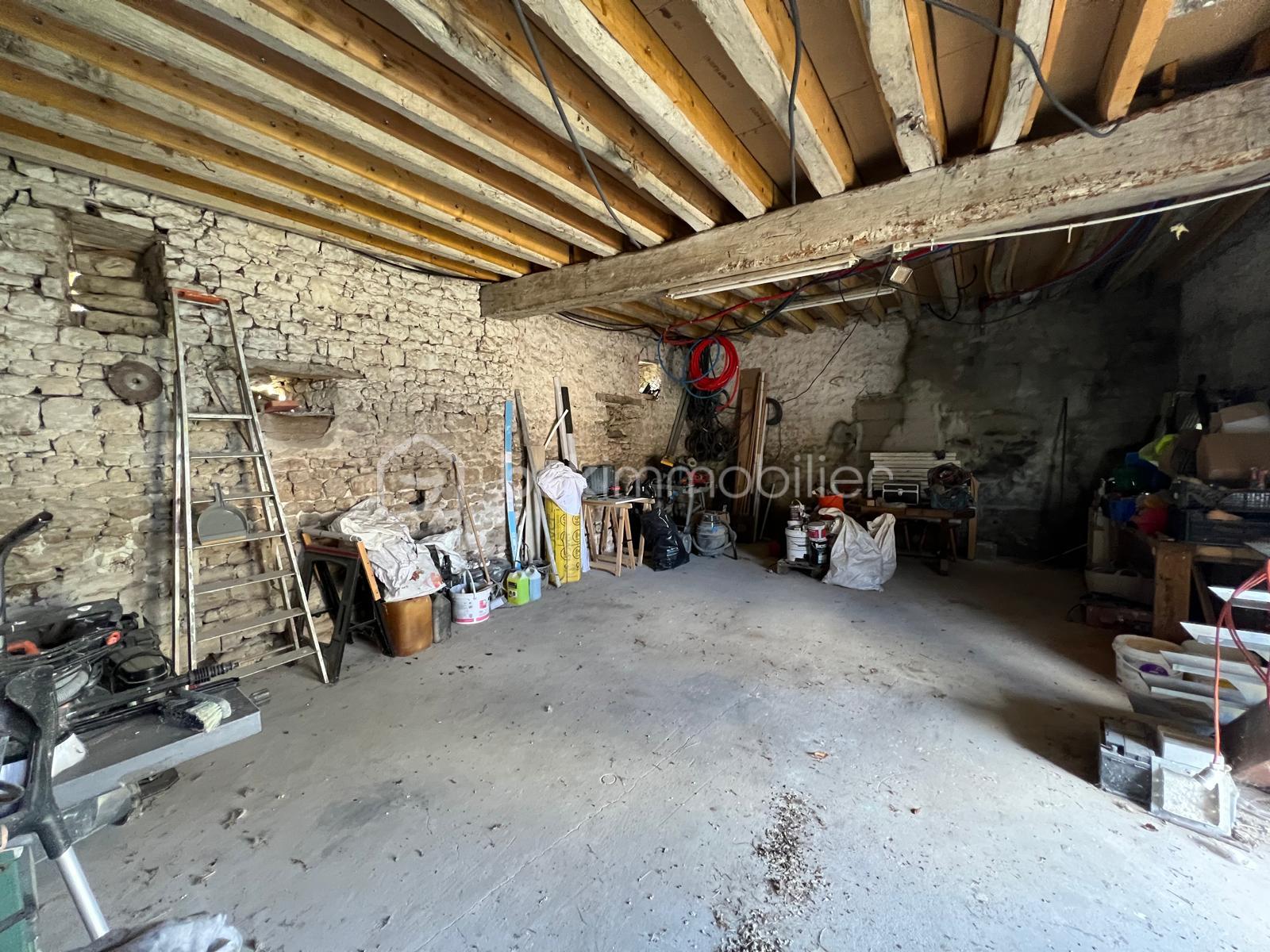 Maison de 90 m² - IMG-20250915-WA0037.jpg