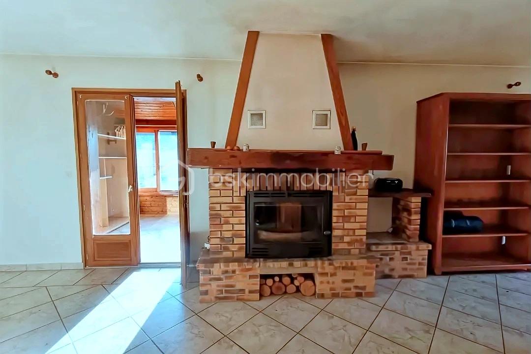 Maison de 170 m² - hoqi-b44d083acf4544eb88f5749eede875a7.jpg