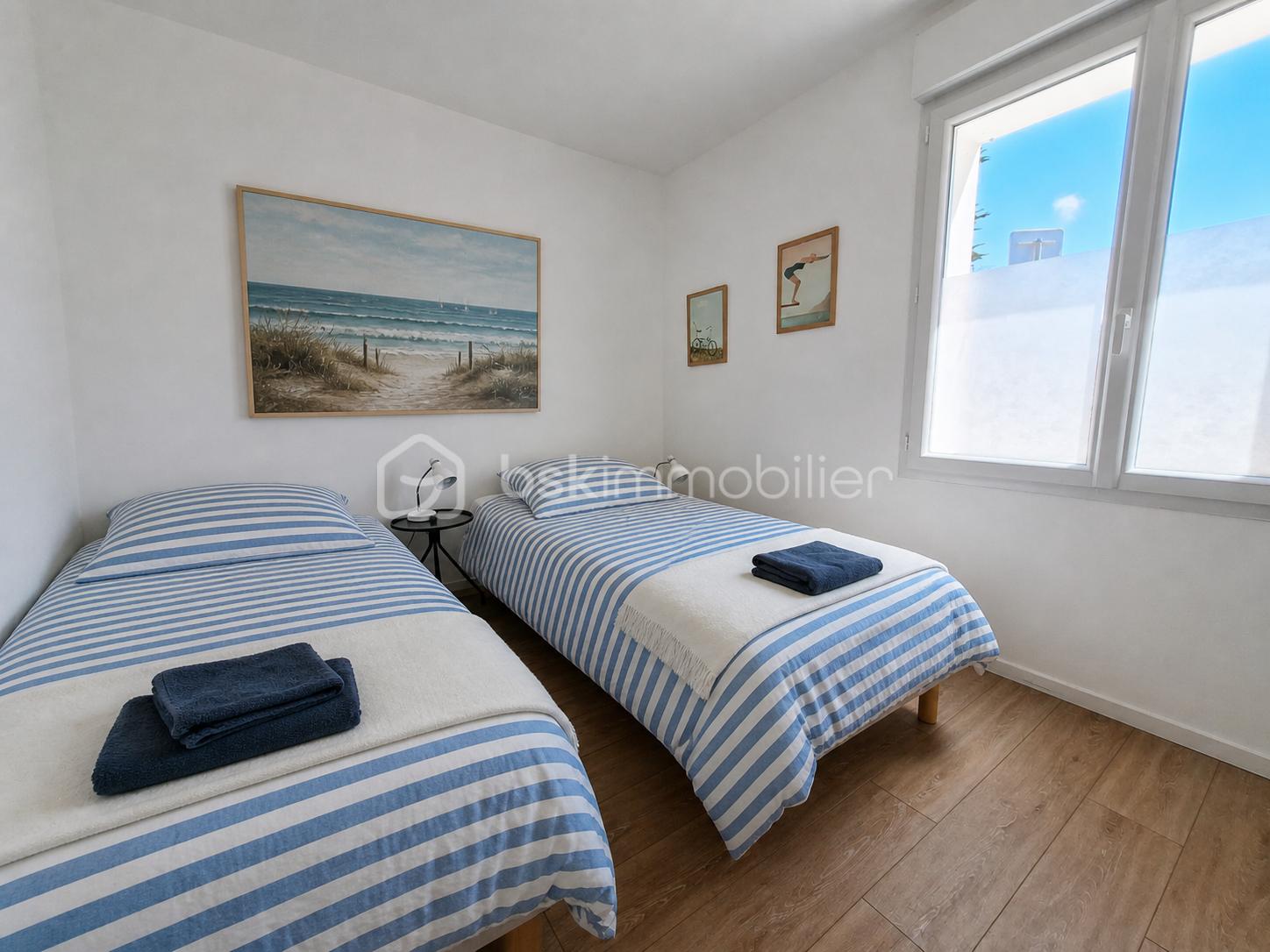 chambre rayee.png