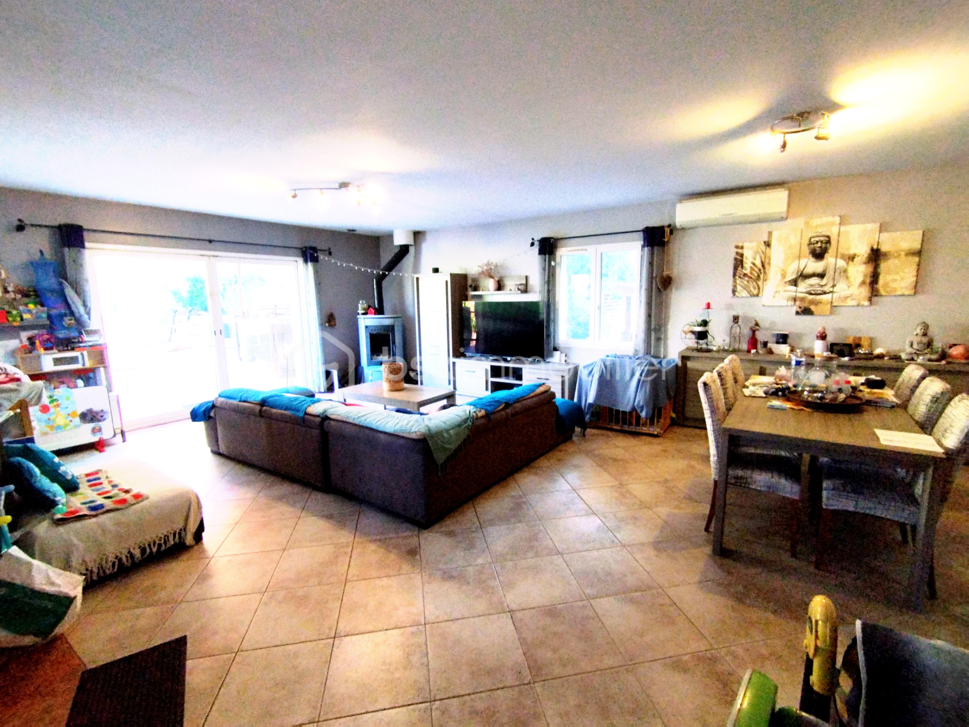 Maison de 145 m² - 1753866370871.jpg