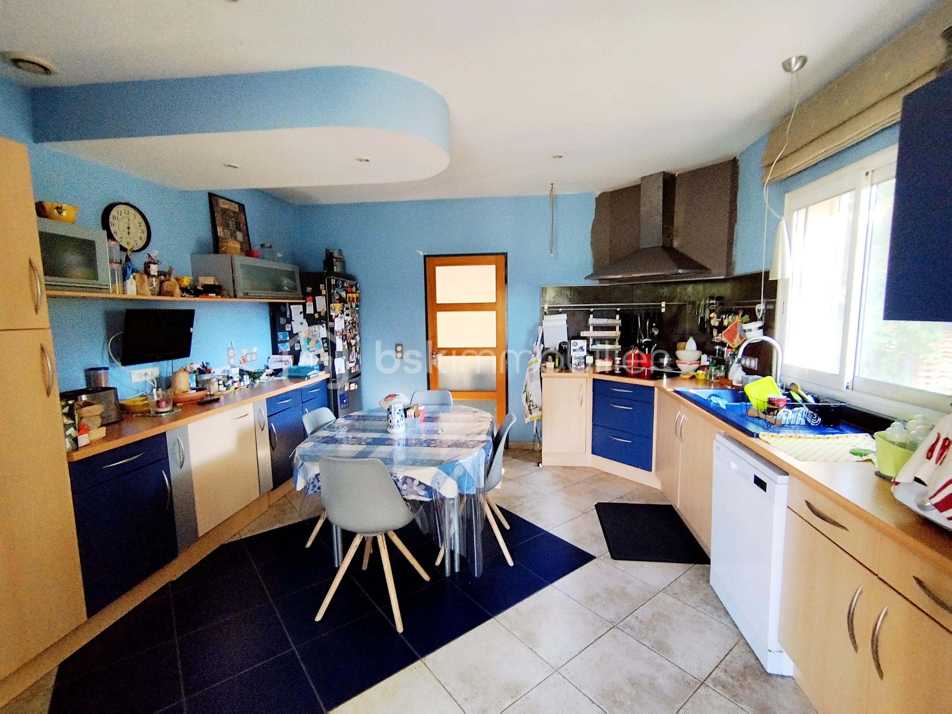 Maison de 145 m² - 1753866370881.jpg