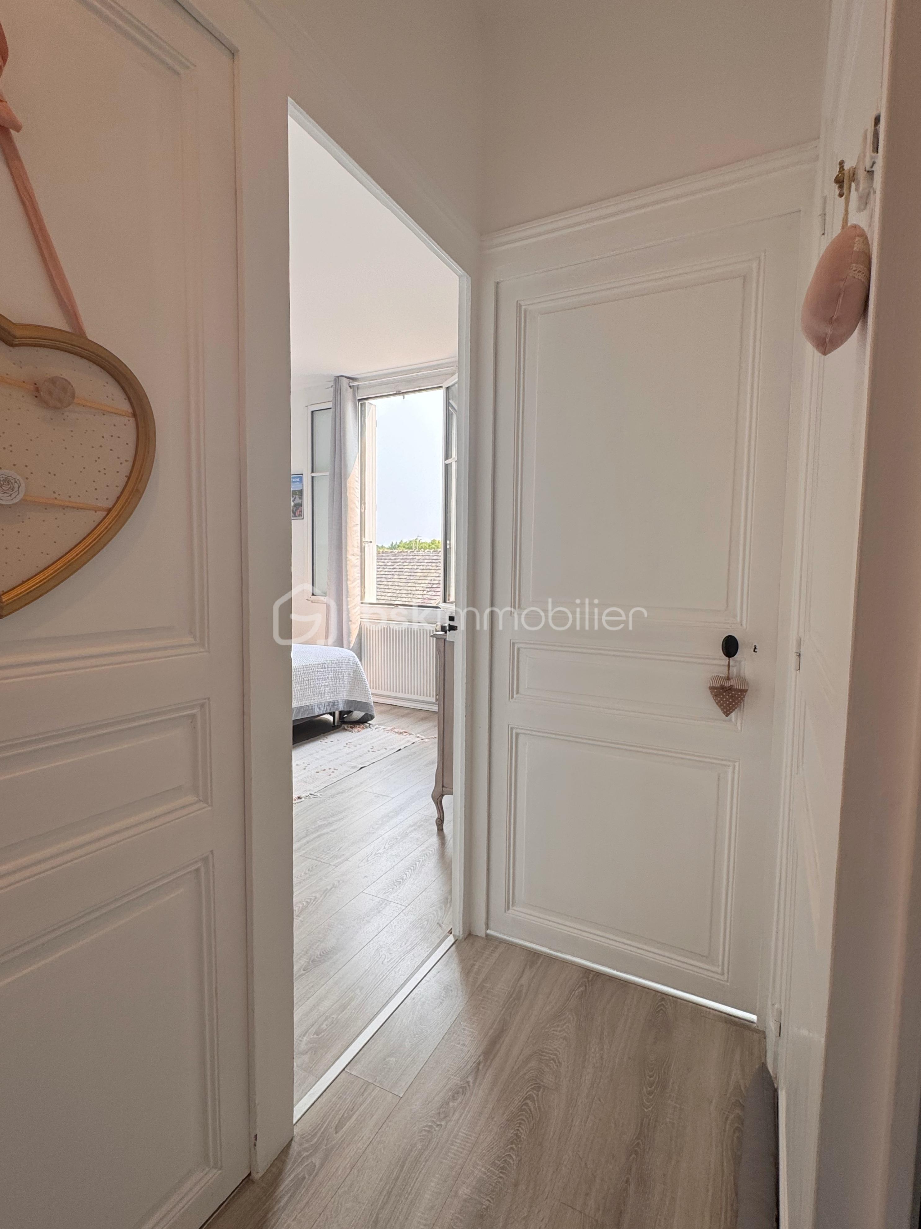 Maison de village de 108,04 m² - palier haut.jpg