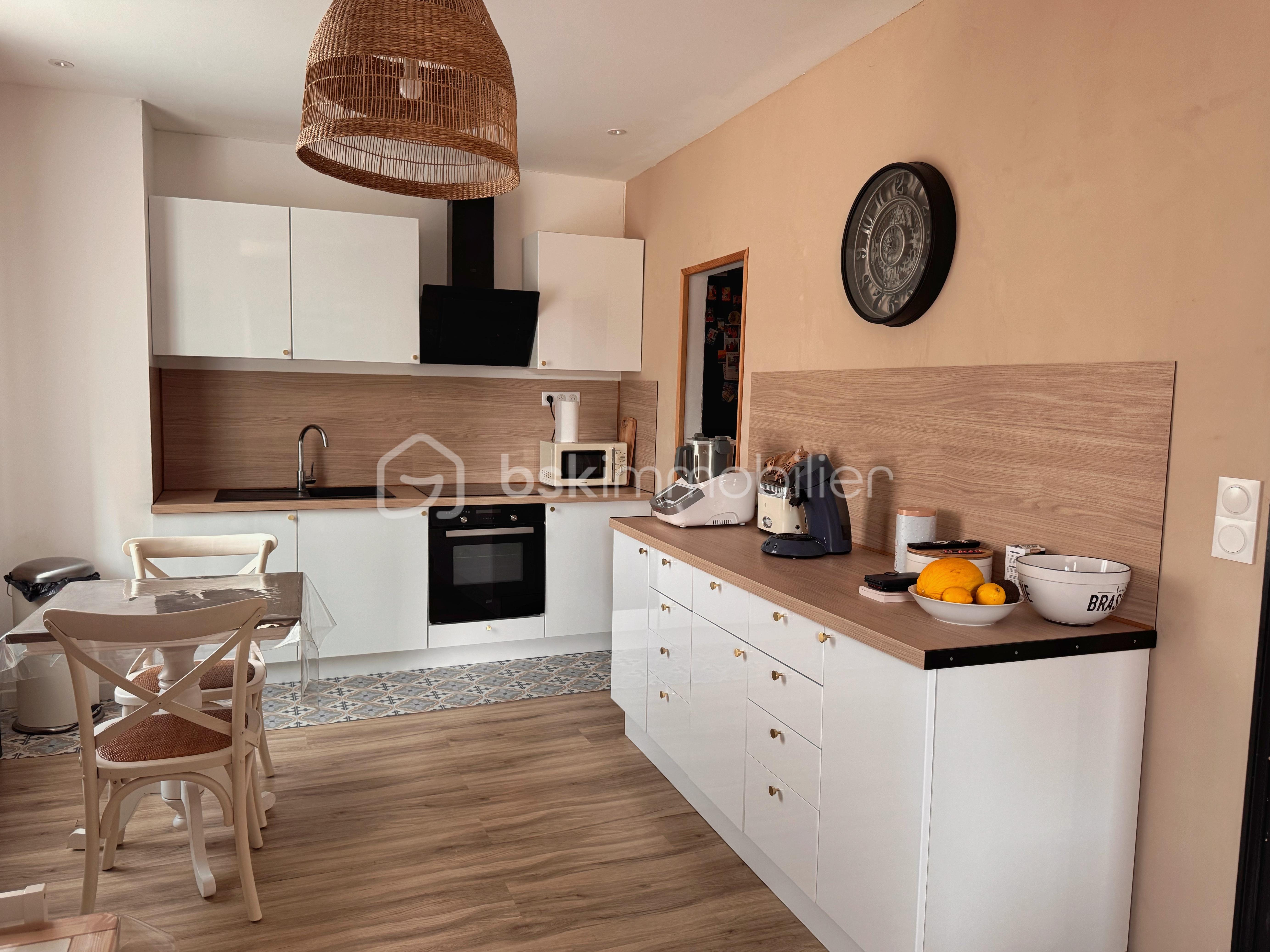 Maison de village de 108,04 m² - Cuisine 2.jpg