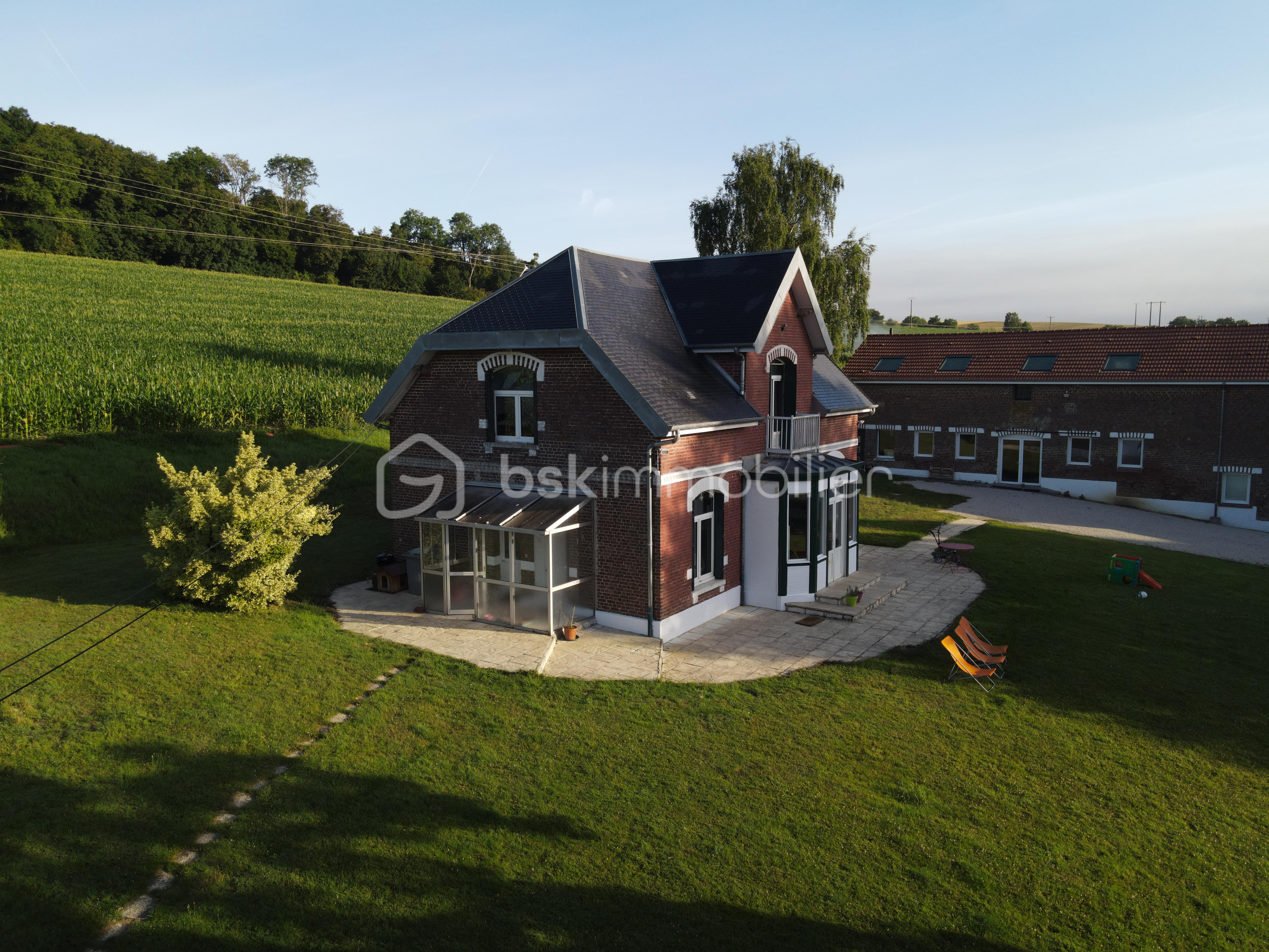 Domaine de 990 m² Domaine de 990 m²