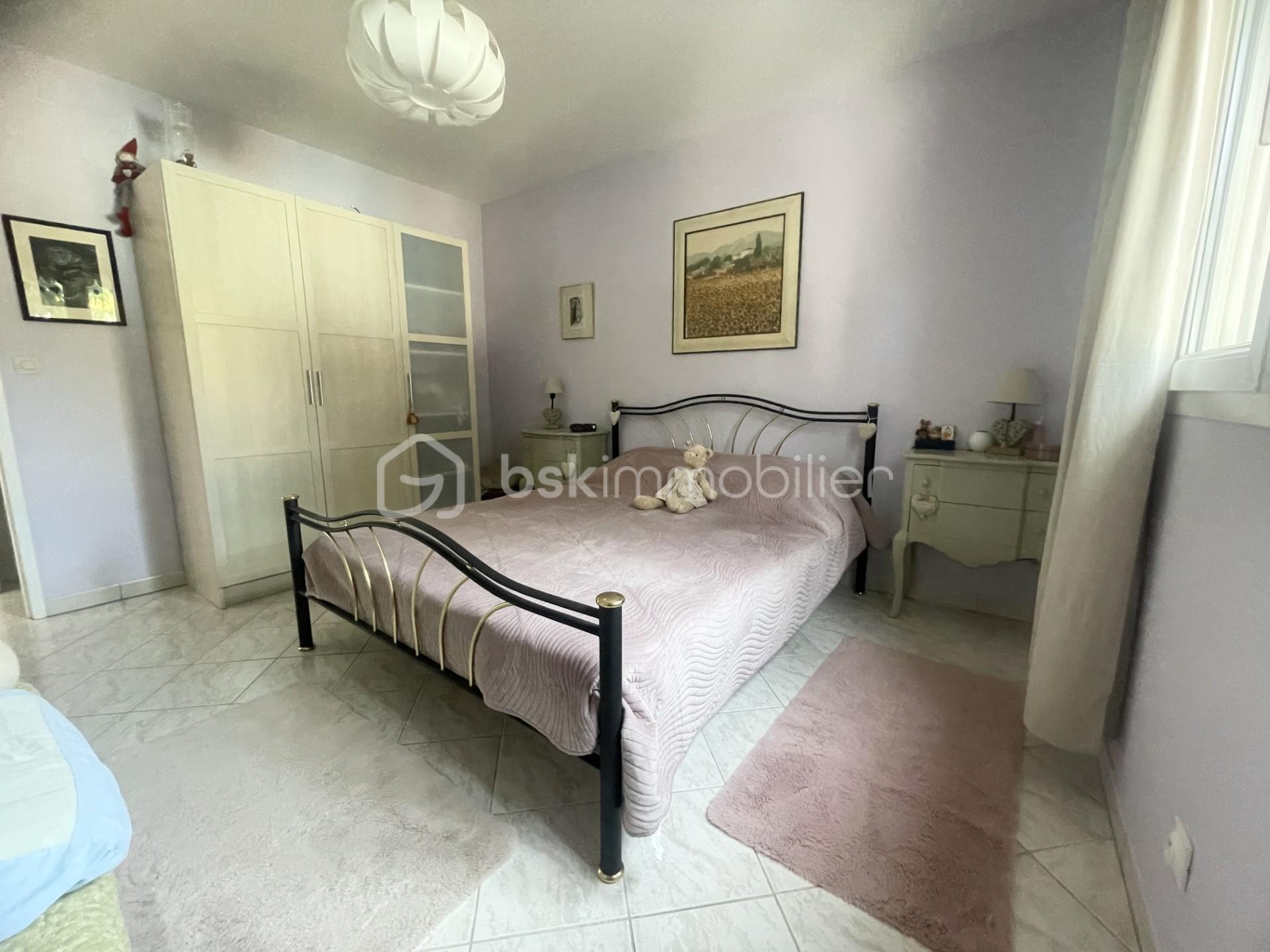 CHAMBRE 1.jpg