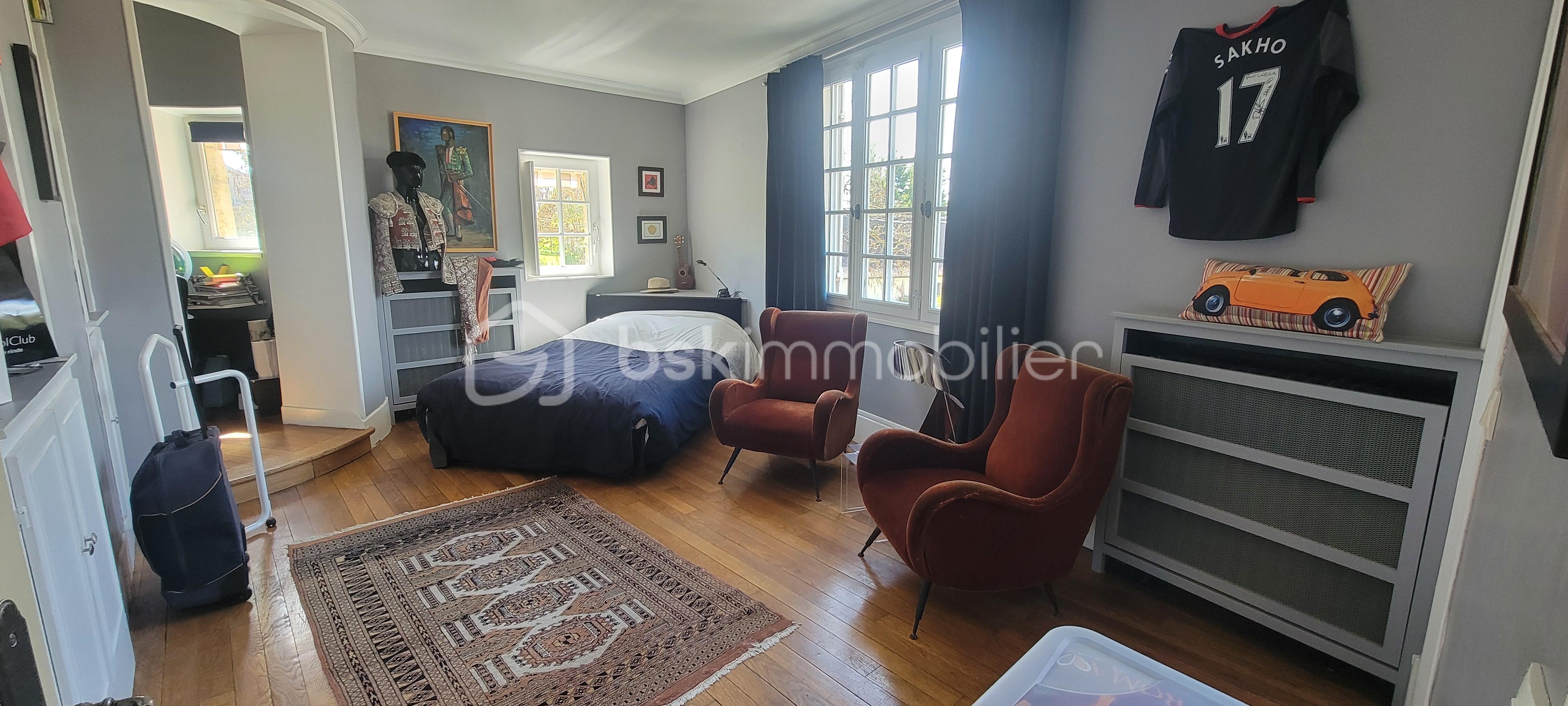 Demeure de 497 m² - 9.jpg