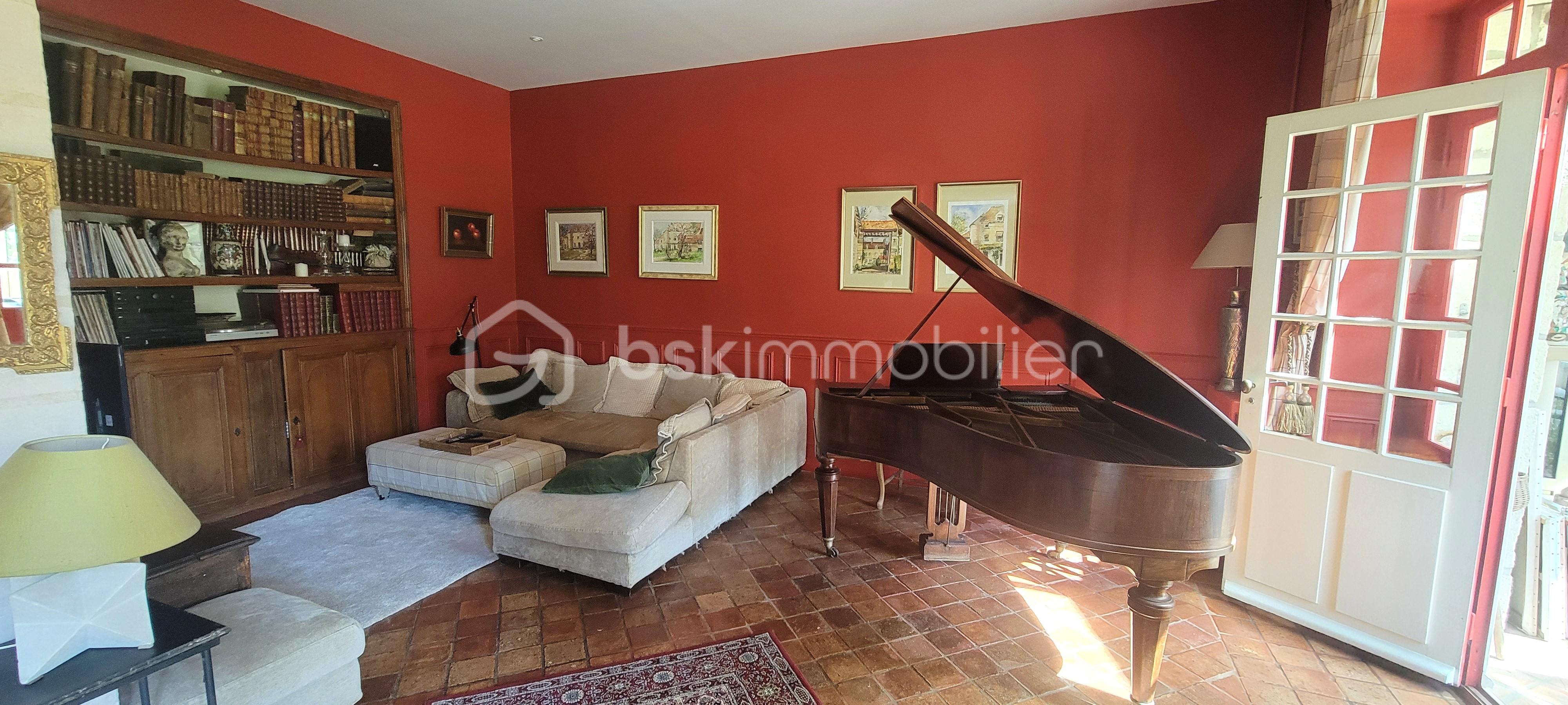 Demeure de 497 m² - 7.7.jpg