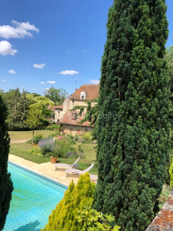 Demeure de 497 m² - 9524484D-11_1750151074856.jpg