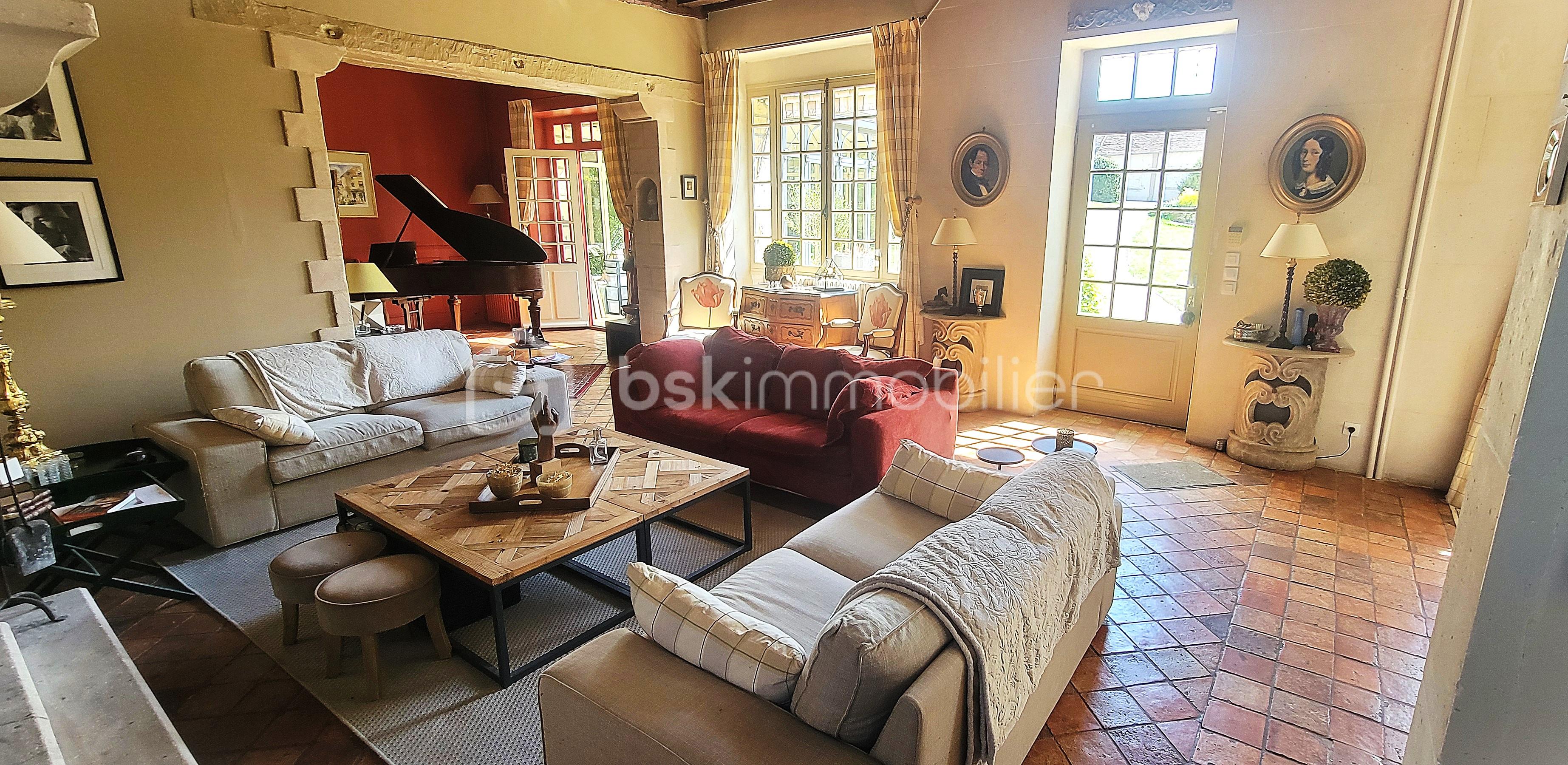 Demeure de 497 m² - 7.jpg