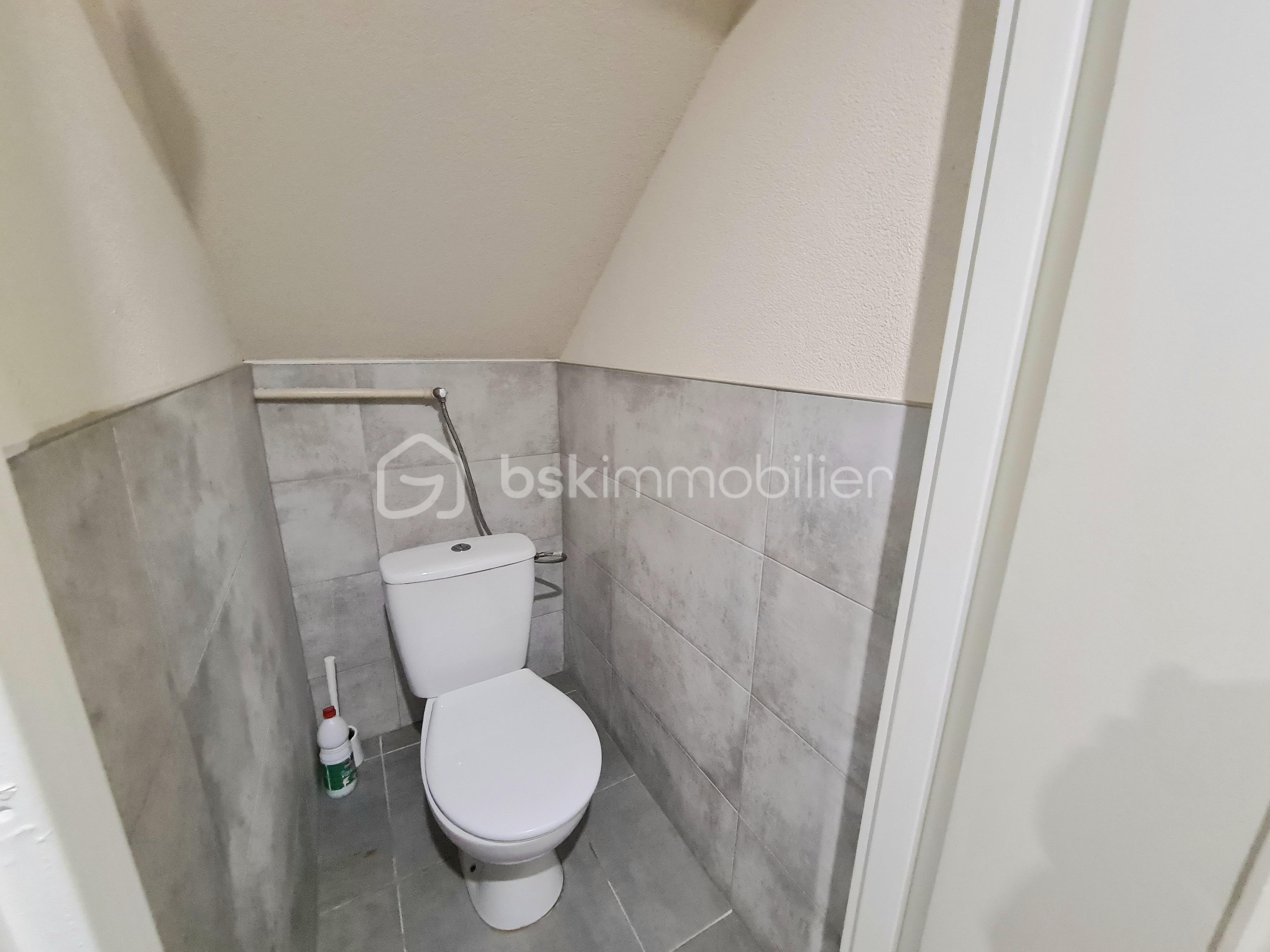 Maison de 180 m² - 20251122_143623.jpg