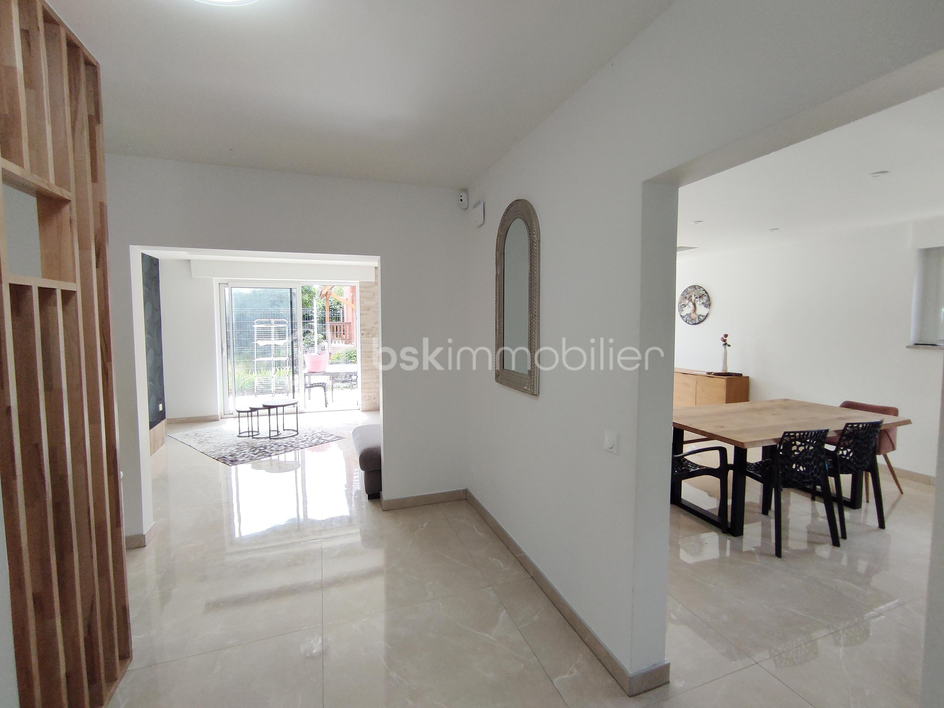 Maison de 180 m² - 1690888768407.jpg