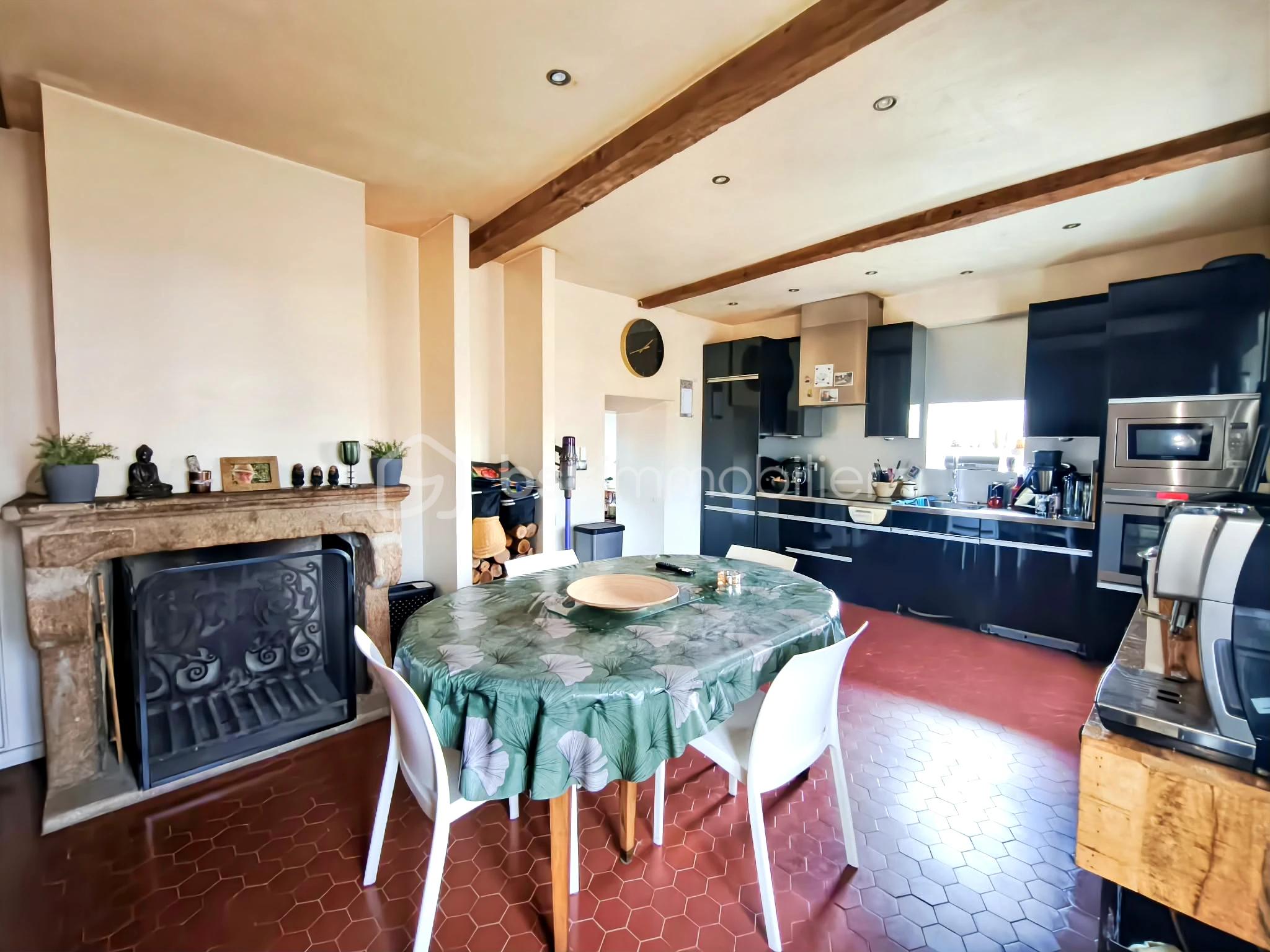 Maison ancienne de 162 m² - e3ee88bd-6045-4a12-9989-c16032b16be2.jpg