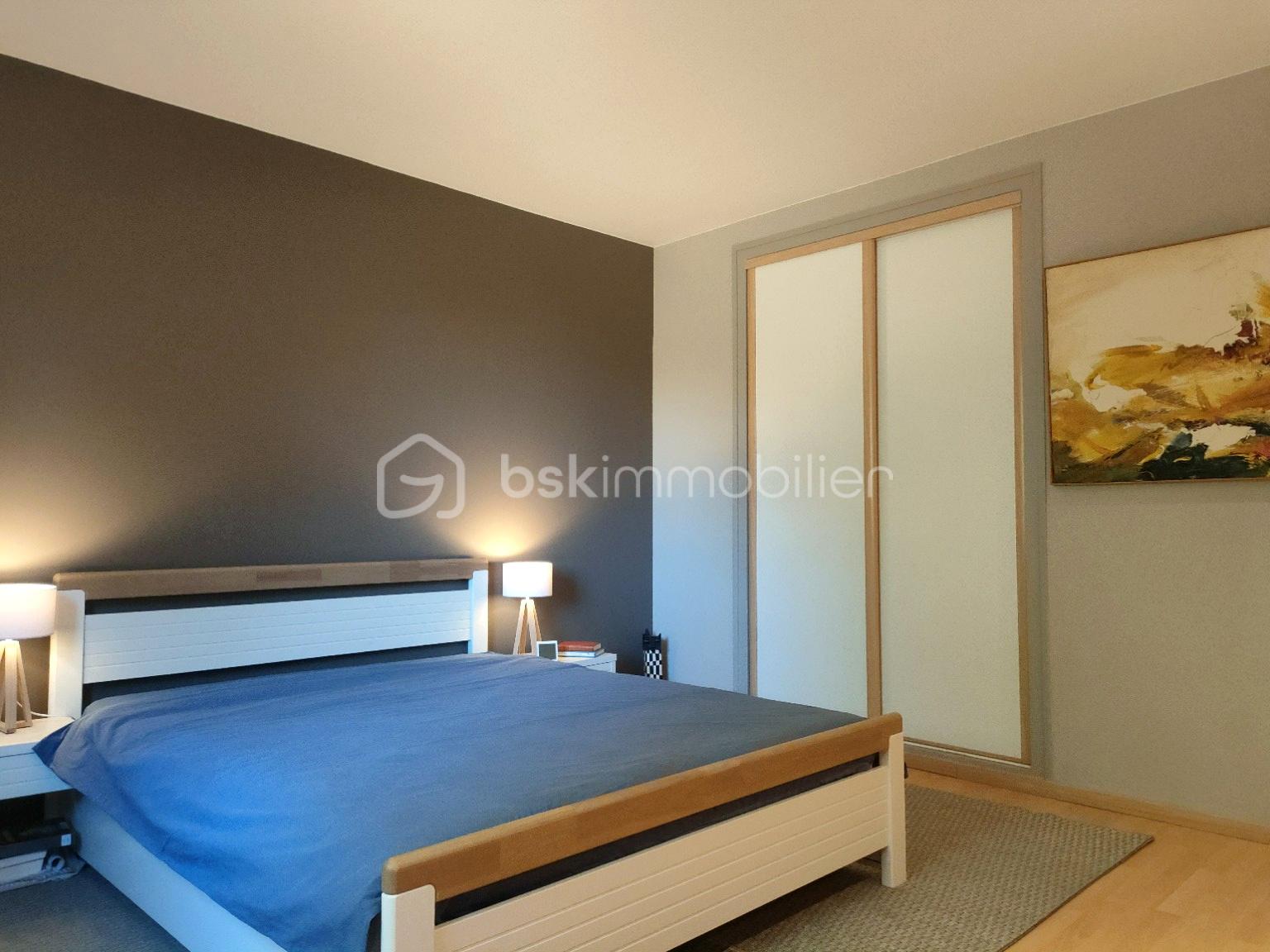 reserve_seconde_chambre_rangements.jpg